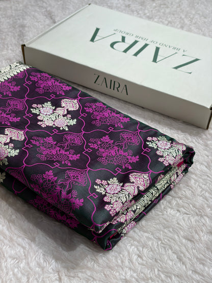 Banarasi Dark Magenta Shades Tanchoi Motif Mashru Silk Saree