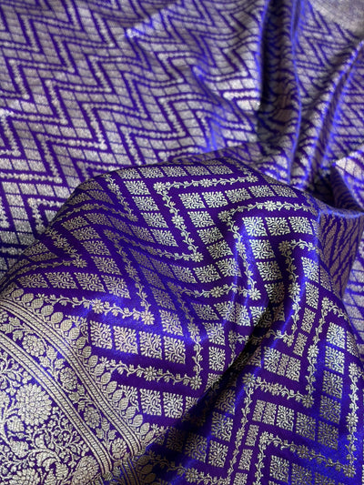 Purple Shades Jaal Pattern Banarasi Satin Silk Saree SS56