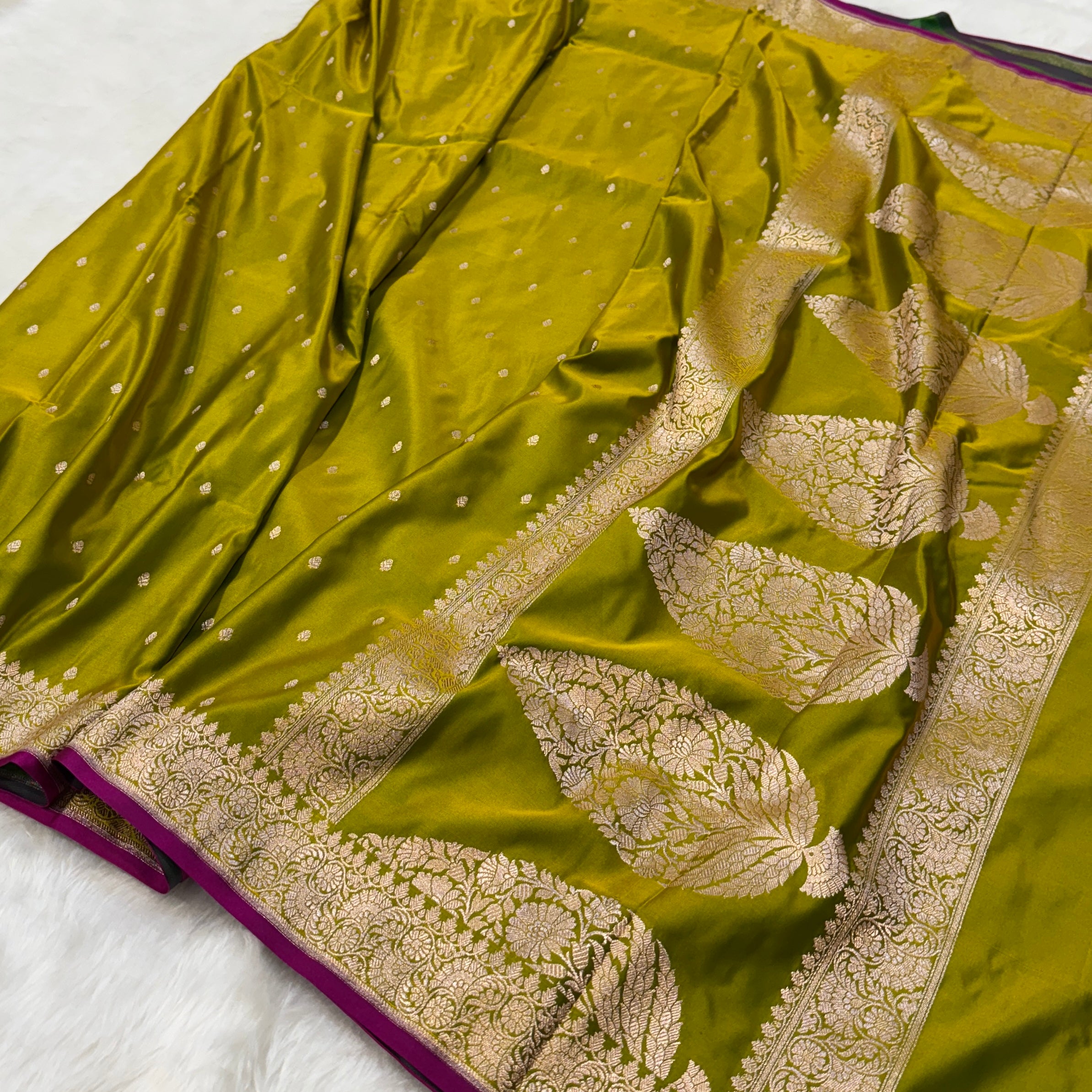 Mehendi Neon Green Mashru Silk Saree With Booti Motifs