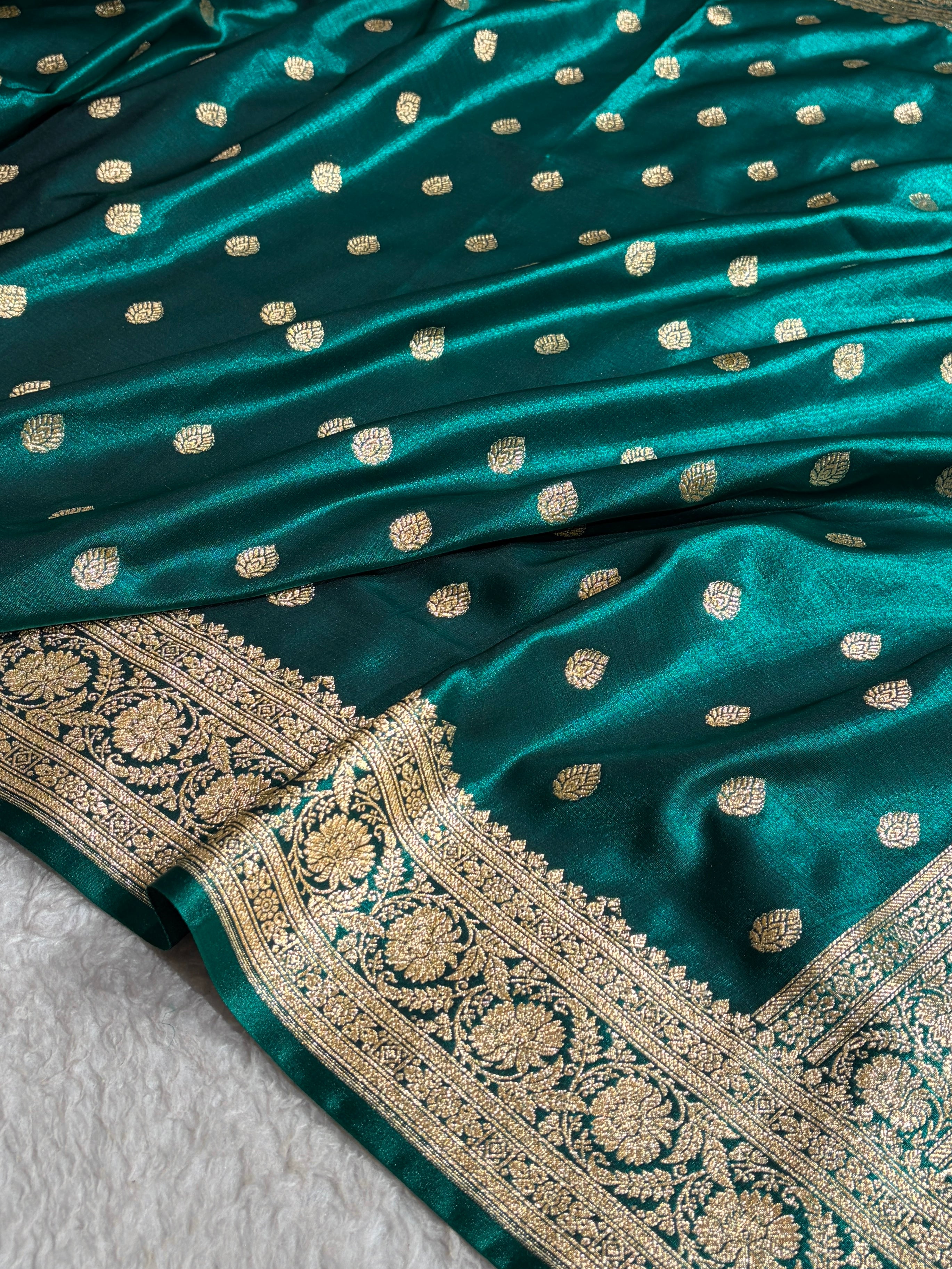 Dark Rama Shades Boota Pattern Banarasi Satin Silk Saree SS45