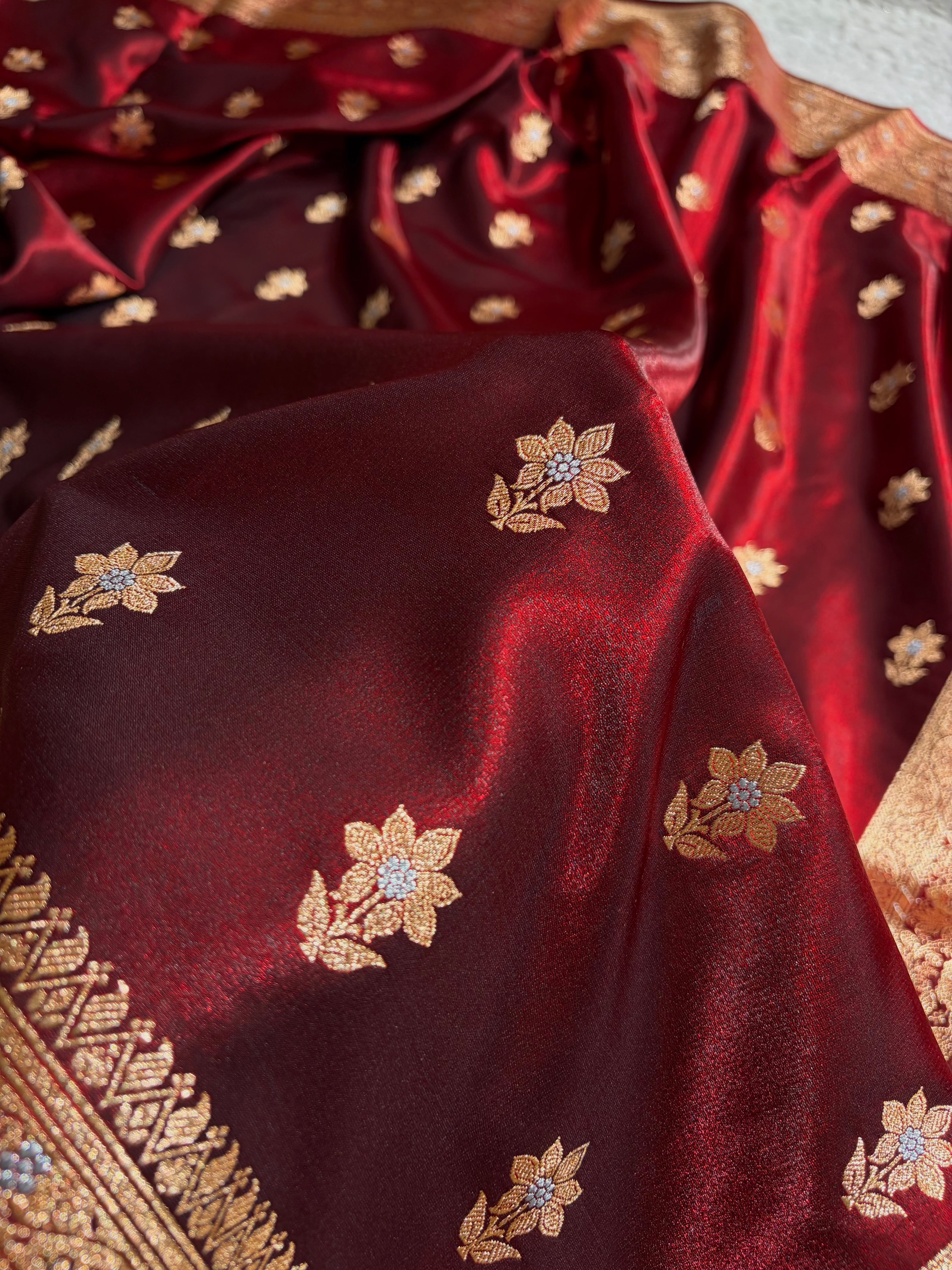 Maroon Shades Minakari Boota Pattern Banarasi Satin Silk Saree SS44