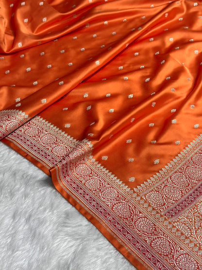 Rusty Orange Shades With Contrast Border Booti Mashru Silk Saree MS79