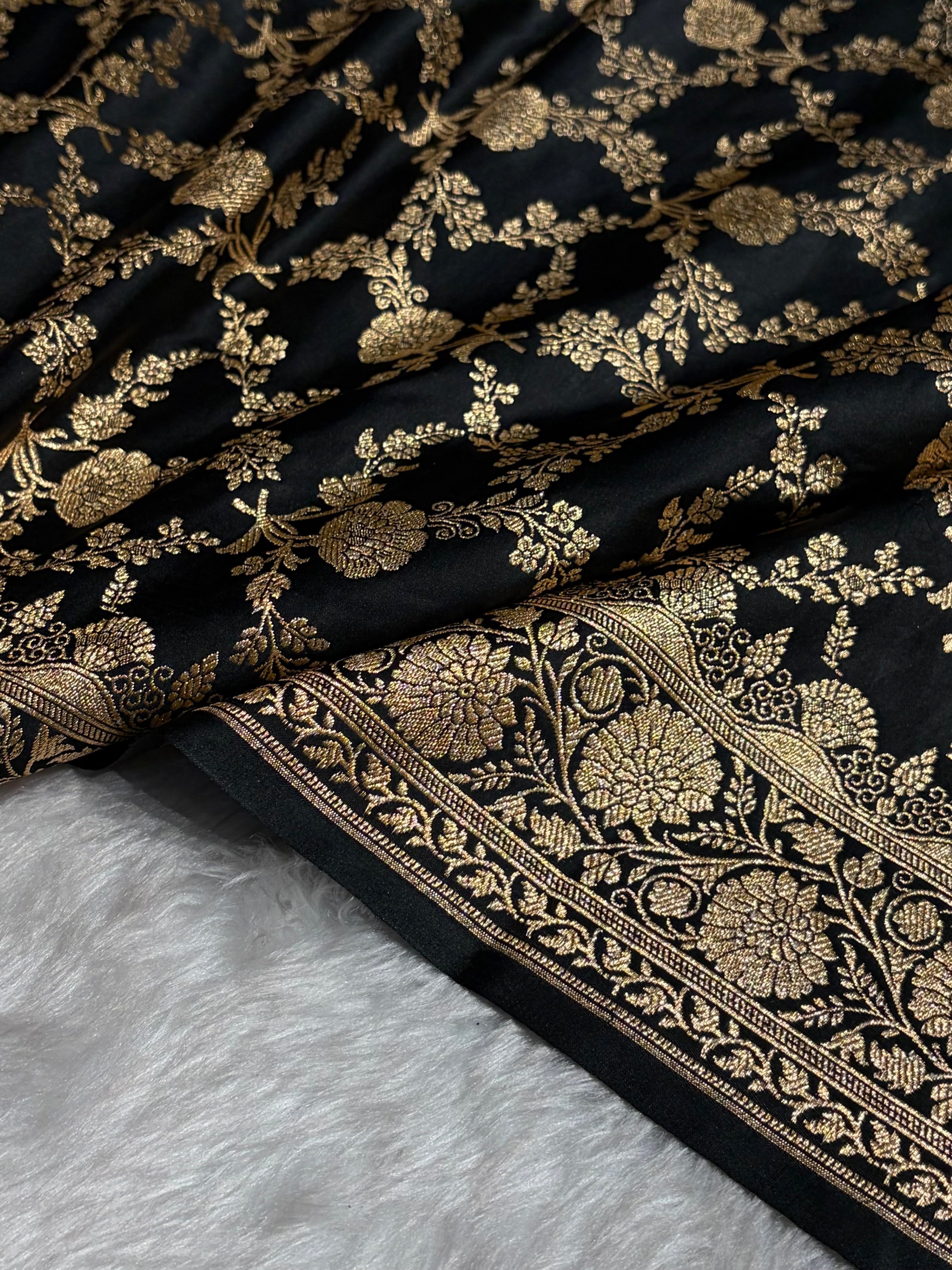 Black Shades Jaal Floral Pattern Satin Katan Silk Saree SK80