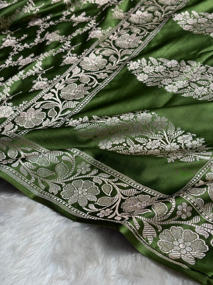 Mehendi Green Shades Mashru Silk Banarasi Saree With Jaal Pattern MS71