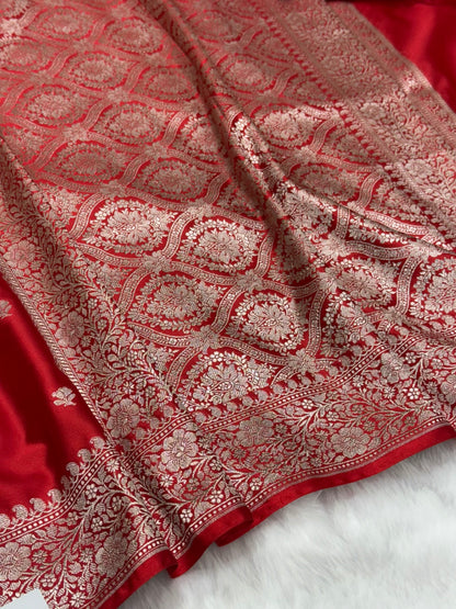 Royal Red Shades floral Booti Mashru Silk Saree