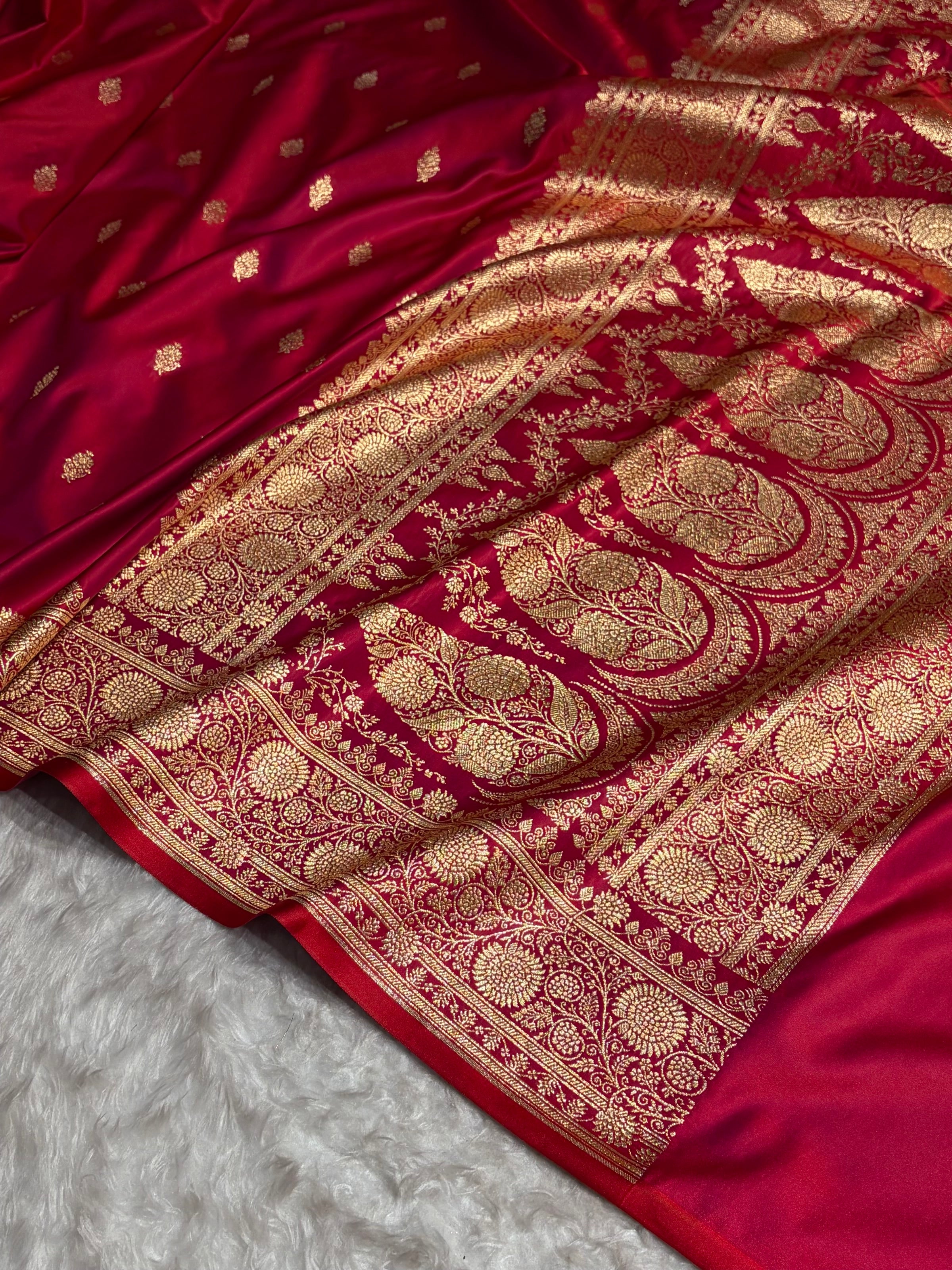 Banarasi Satin Katan Saree in Cross Red Shades SK82