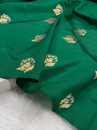 Banarasi Bottle Green Shades Minakari Boota Handwoven Pure Paper Silk Saree RM-92