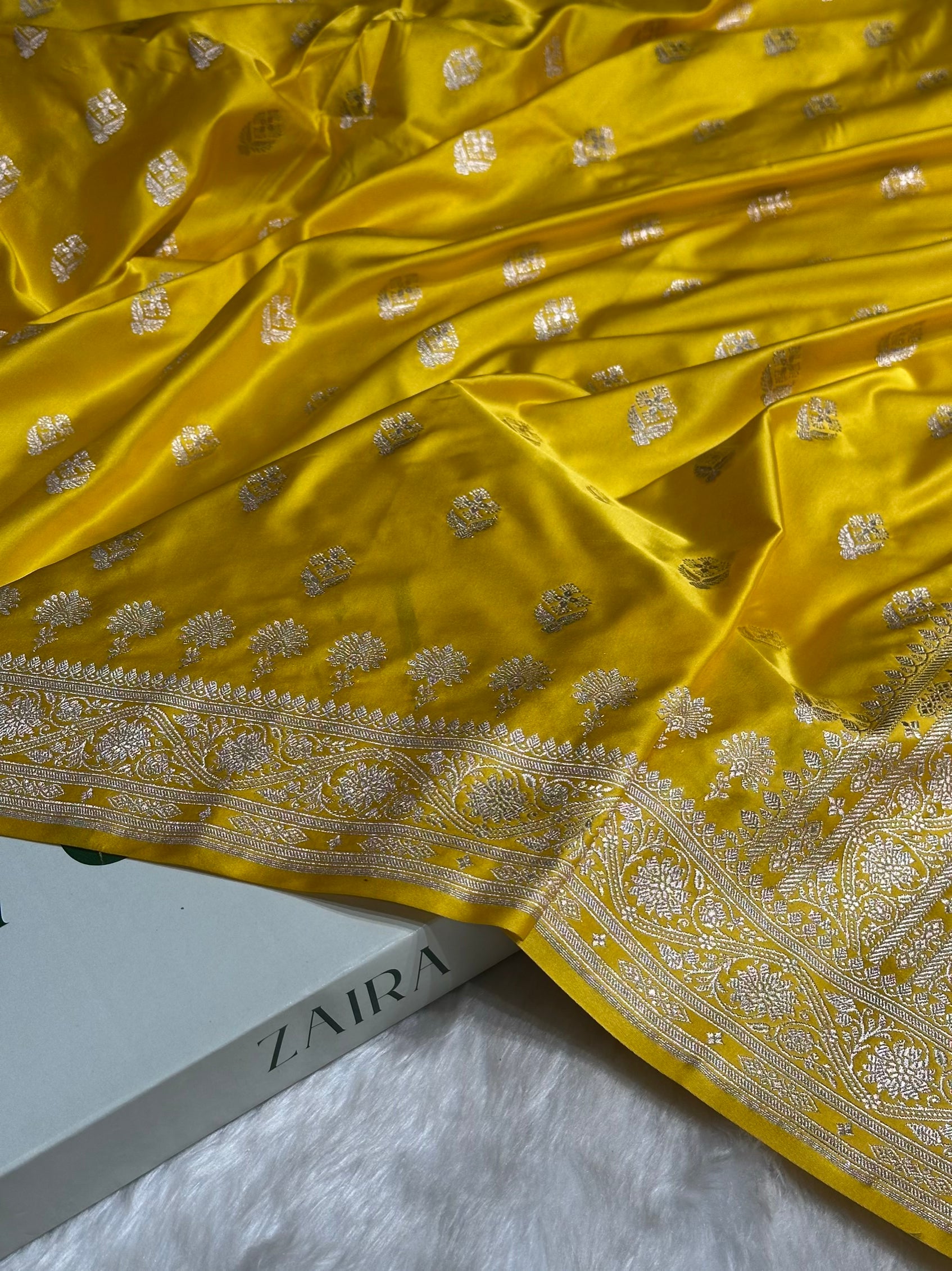 Yellow Shades Floral Border Boota Mashru Silk Saree MS66