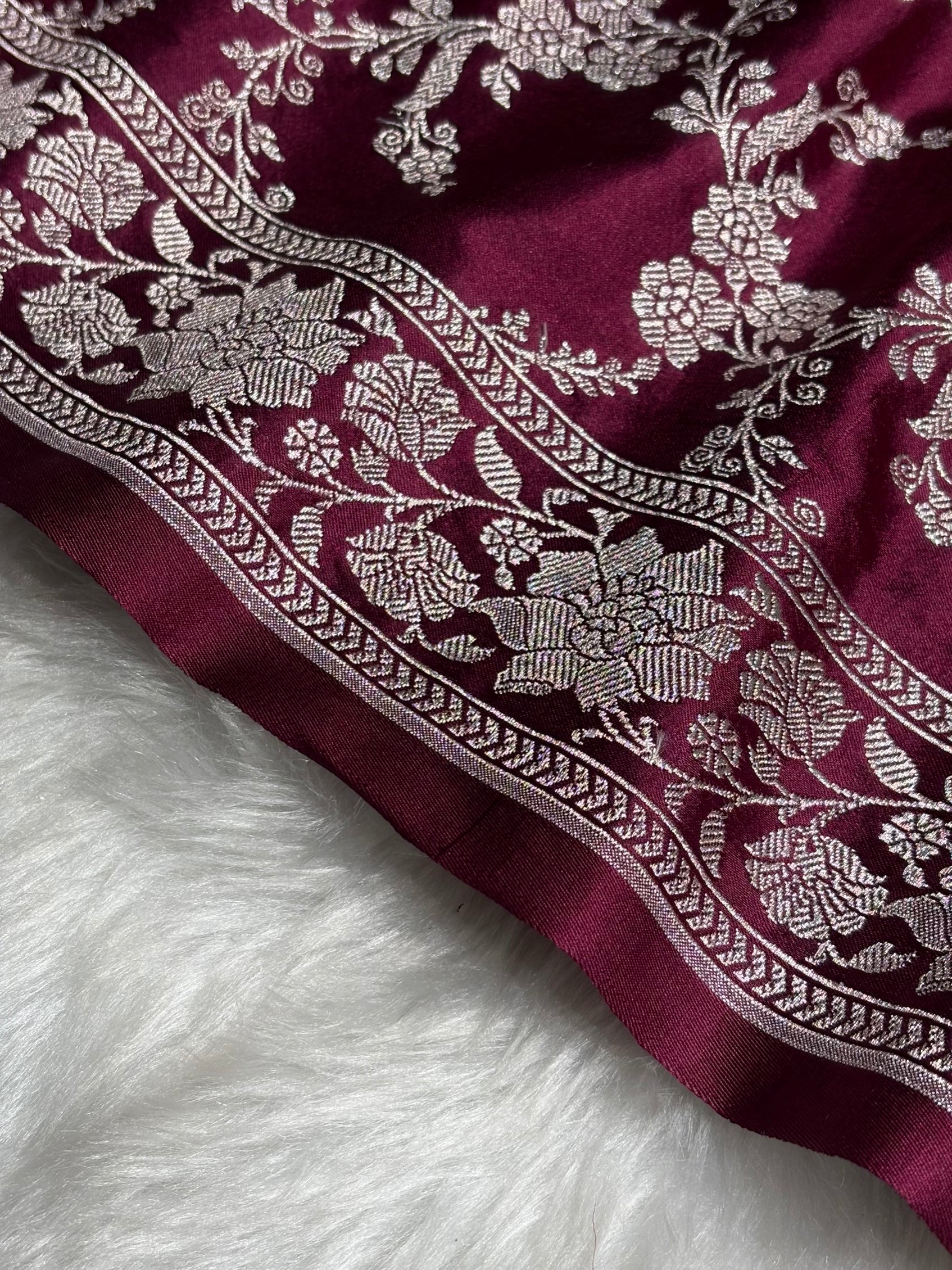 Garnet Jaal Pattern Mashru Silk Saree MS56