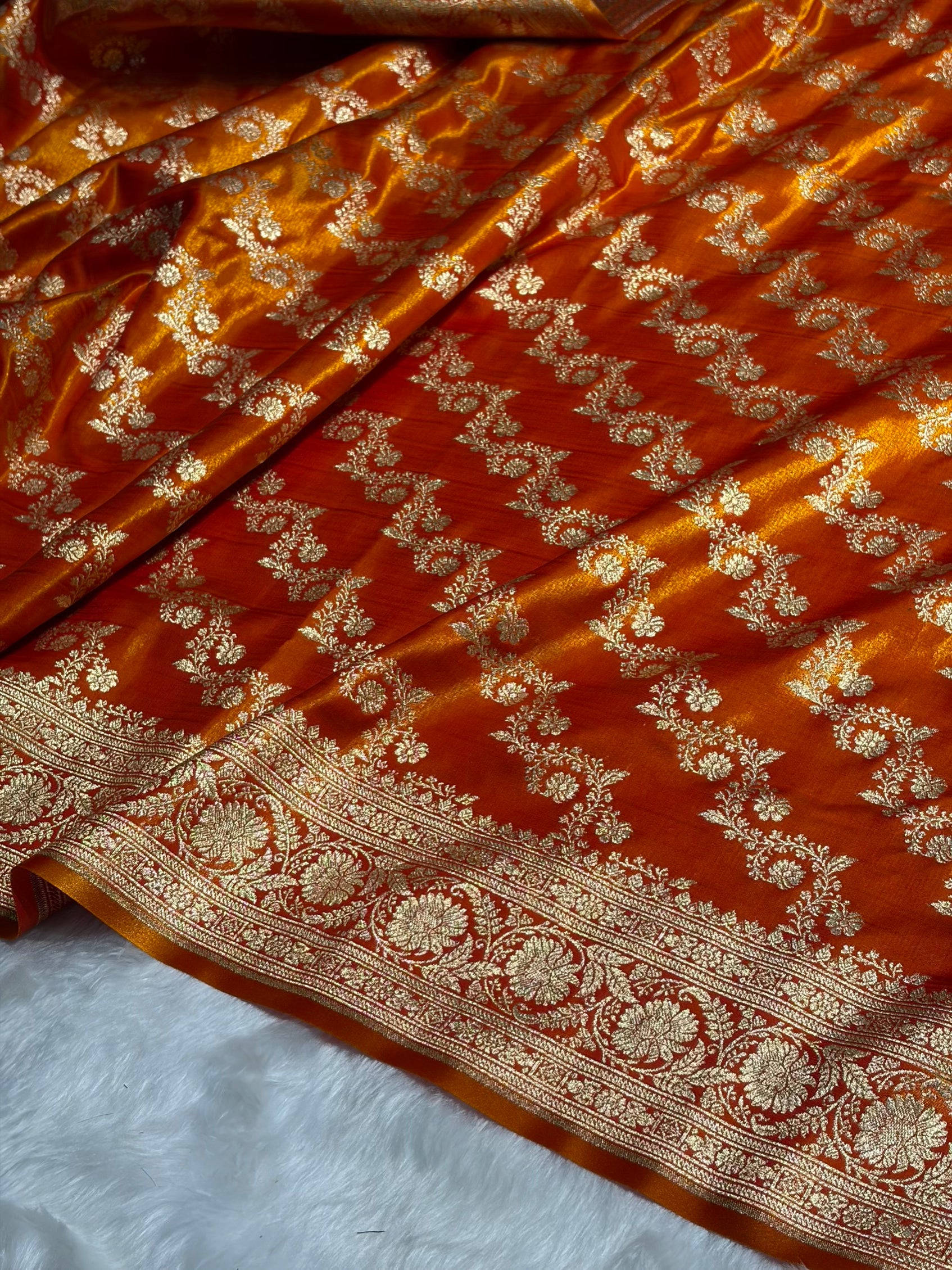 Fire Gold Shades Banarasi Satin Silk Saree SS32