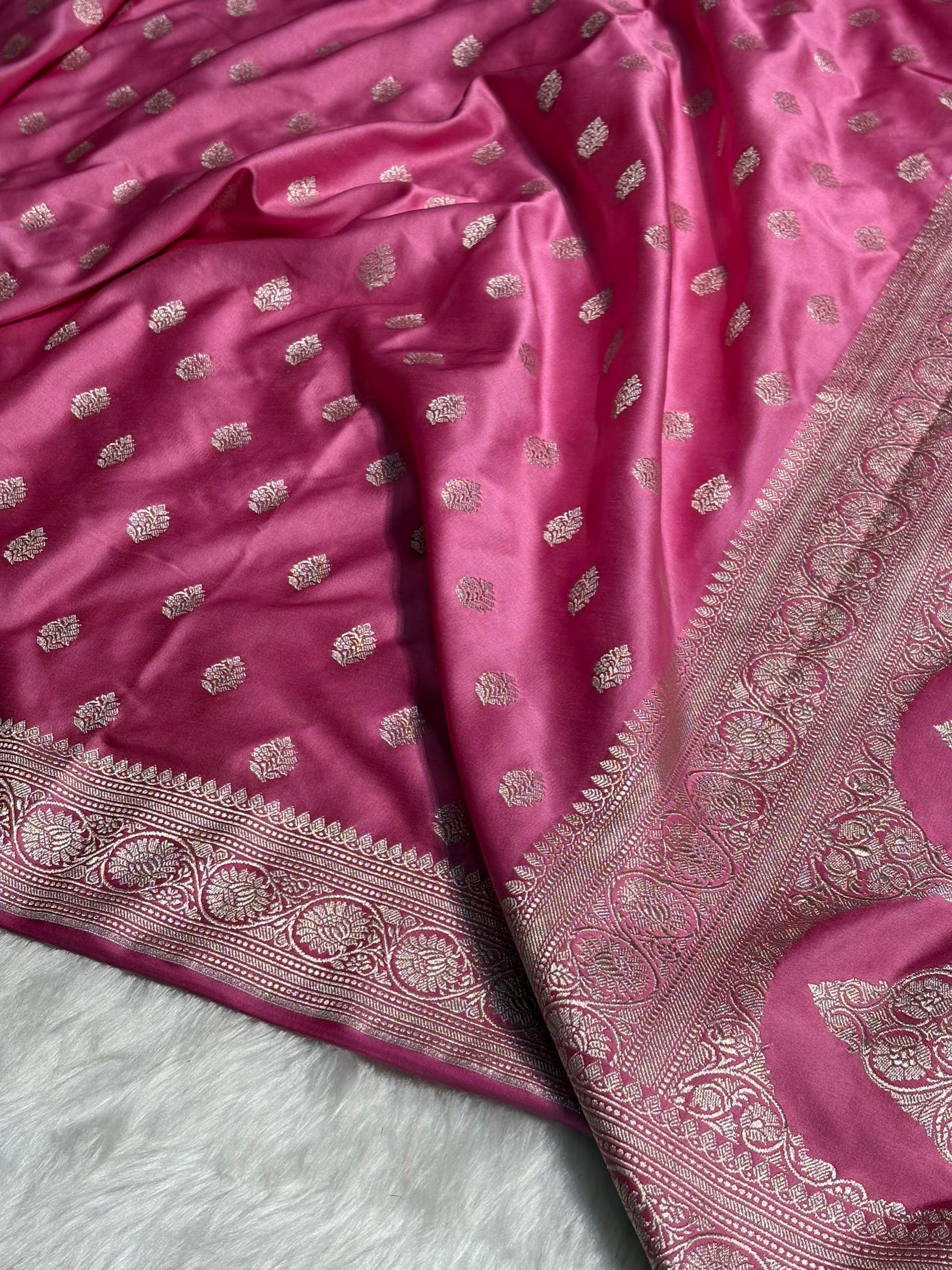 Blush Pink Shade Boota Mashru Silk Saree MS17