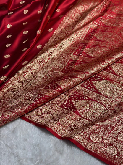 Cross Red Floral Boota Pattern Satin Katan Silk Saree SK71