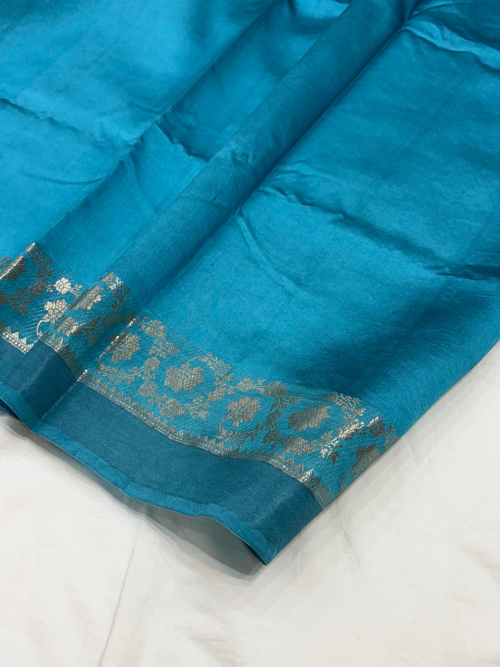 Firozi Flower Booti Pure Caramel Silk Saree
