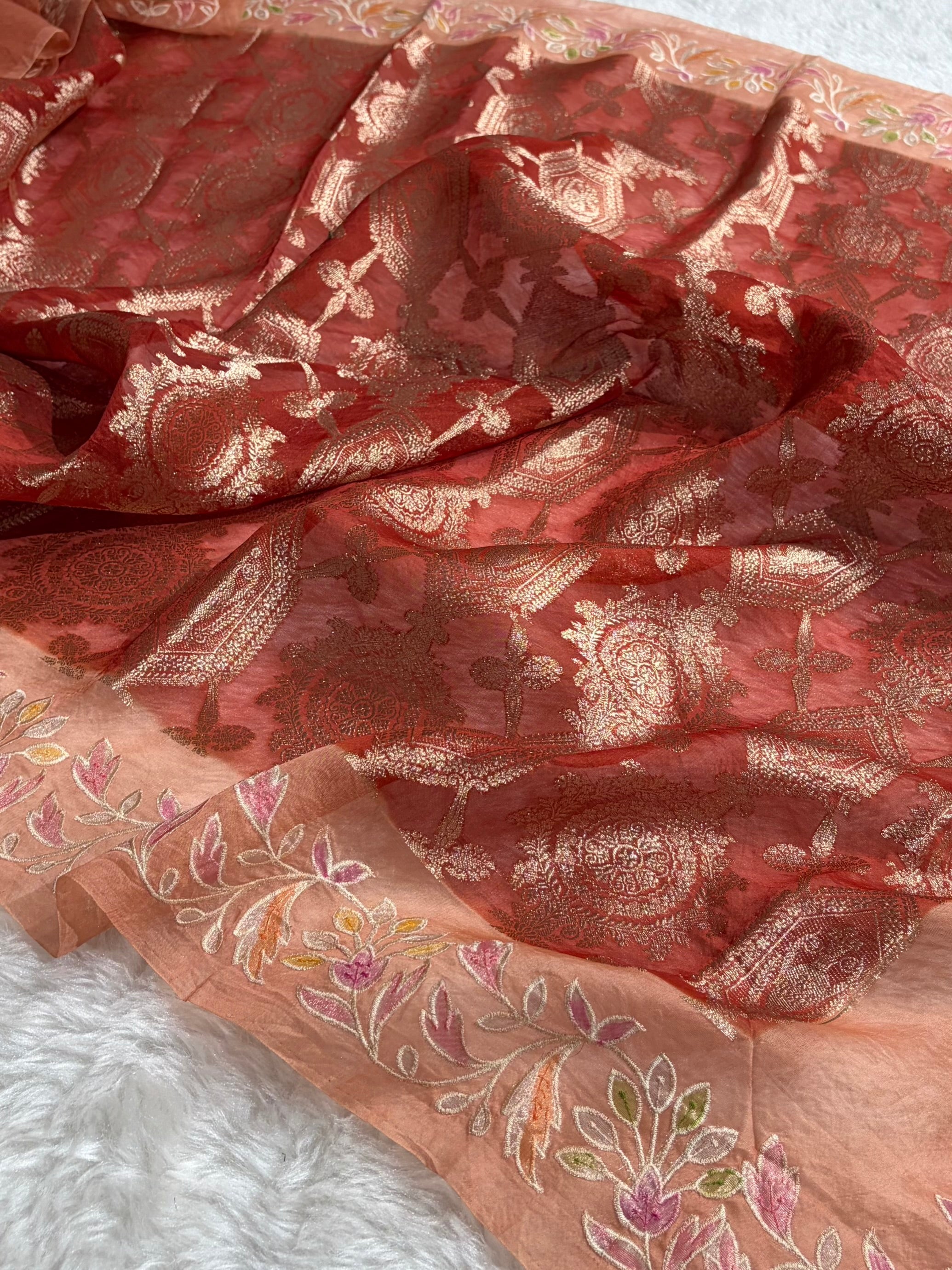Banarasi Pure Organza Contrast Red With Light Peach Shades Banarasi Silk Saree PO-41