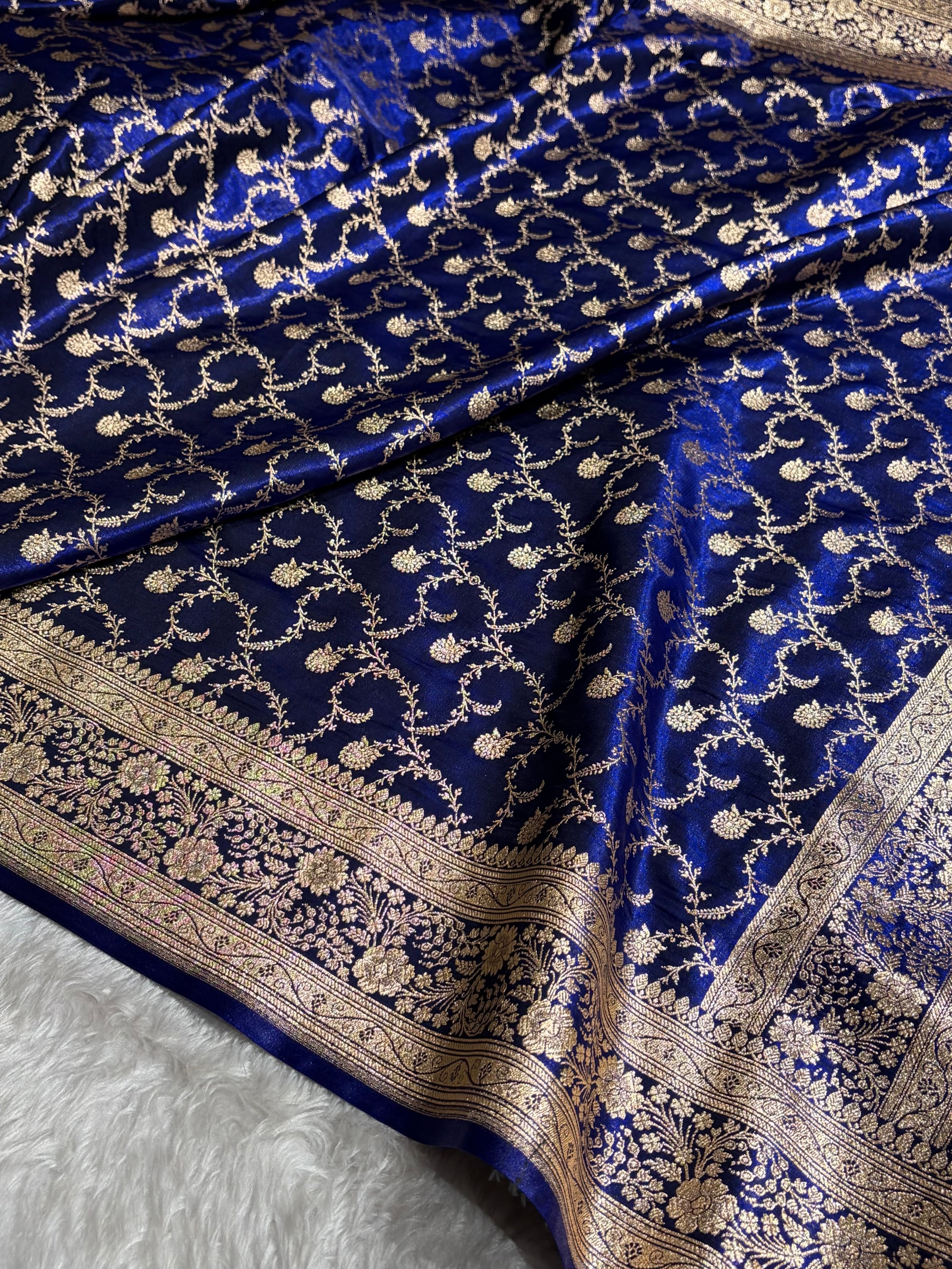 Royal Blue Shades Jaal Pattern Banarasi Satin Silk Saree SS43