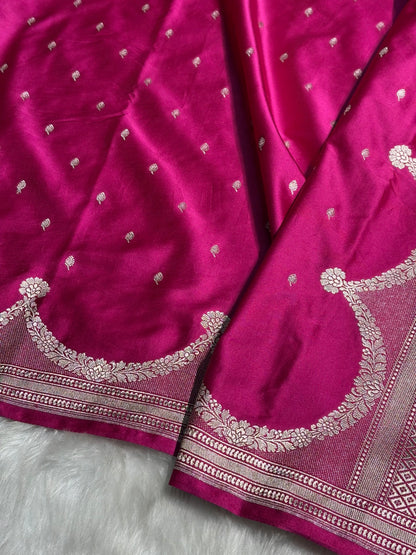 Pink Shades Scallop Mashru Silk Saree MS60