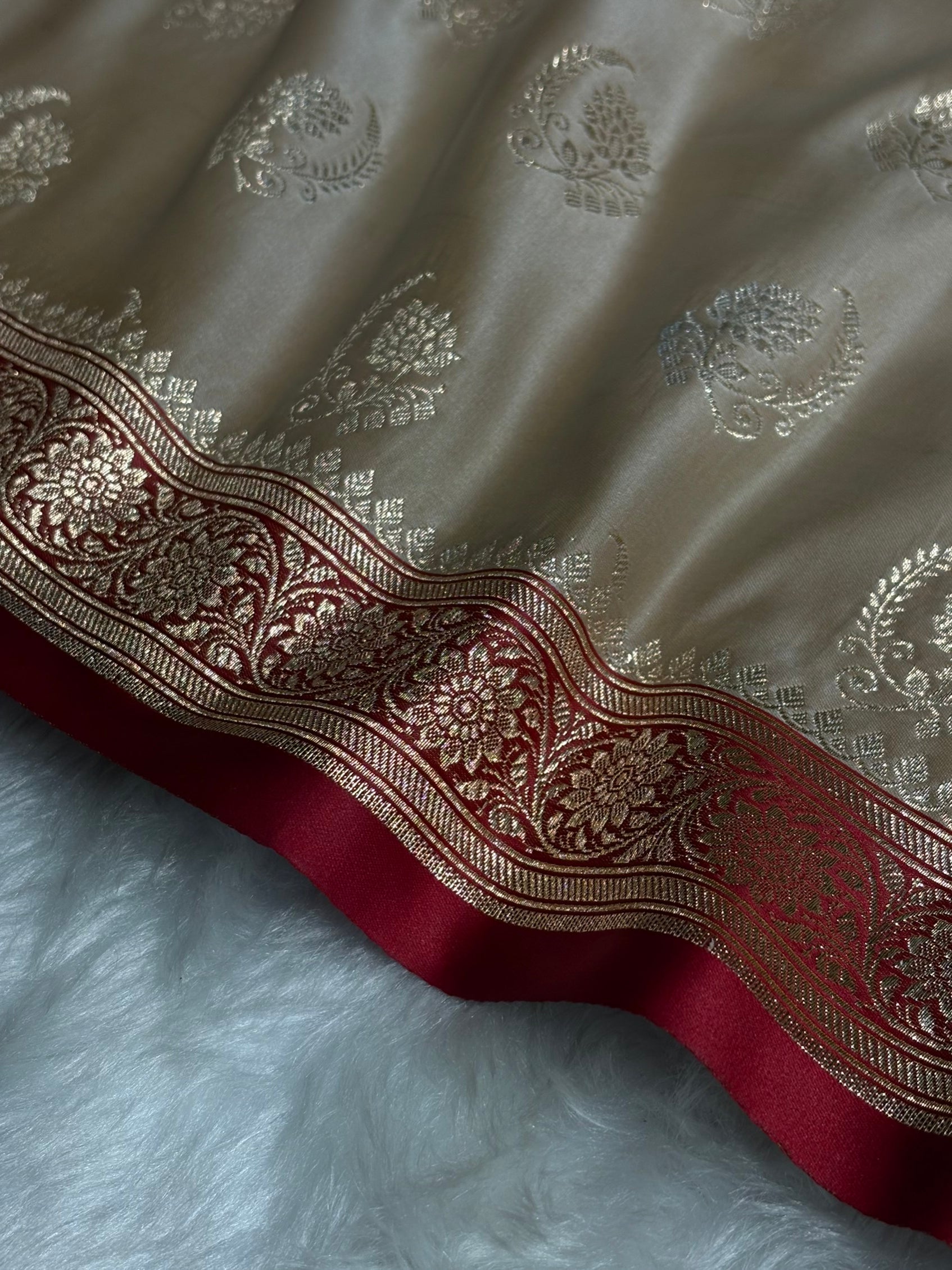 Pista with Red Floral Boota Satin Katan Silk saree SK27