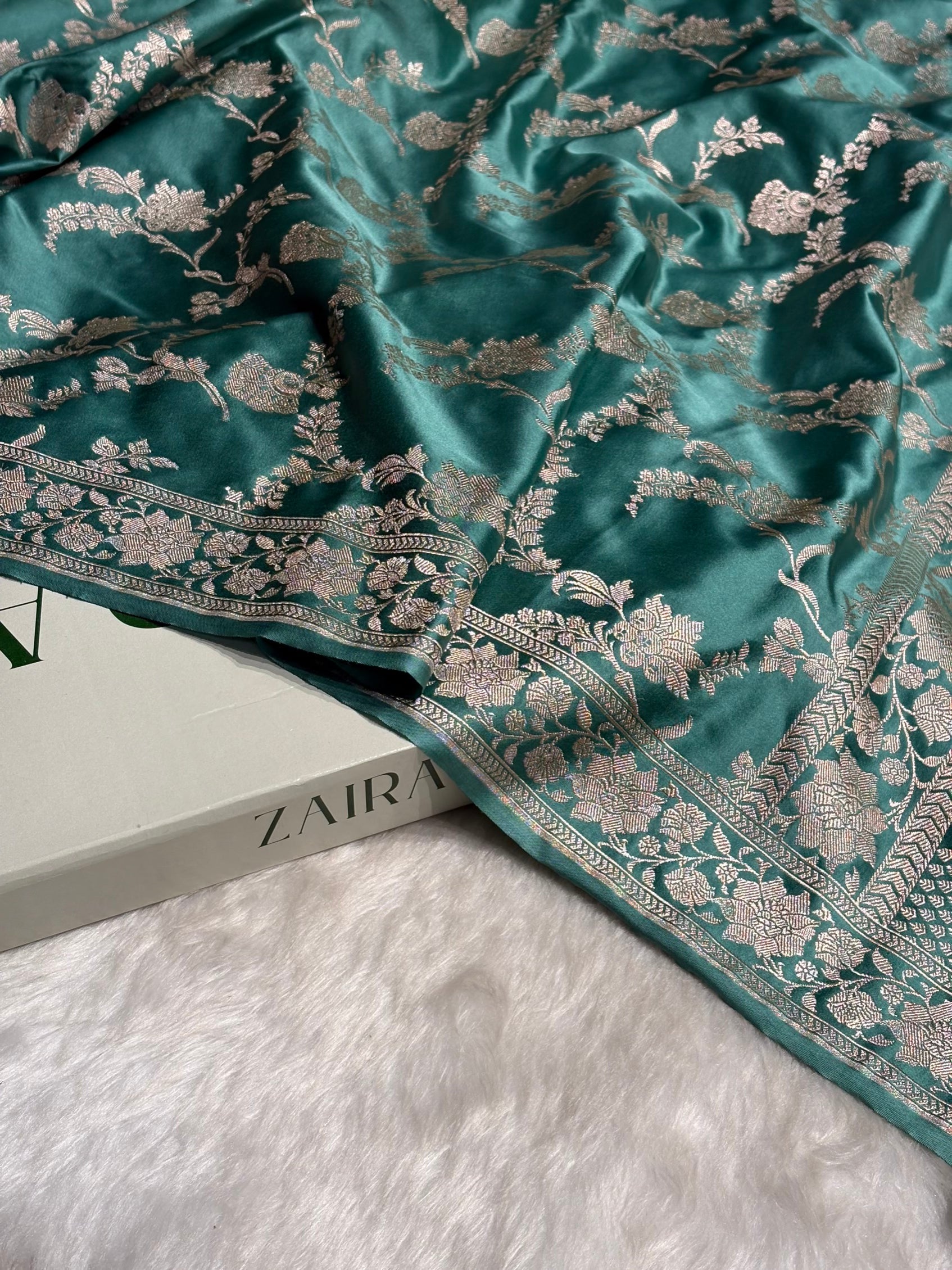 Turquoise Shades Jaal Mashru Silk Saree MS48