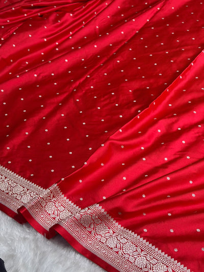 Red Shades Booti Mashru Silk Saree MCS65