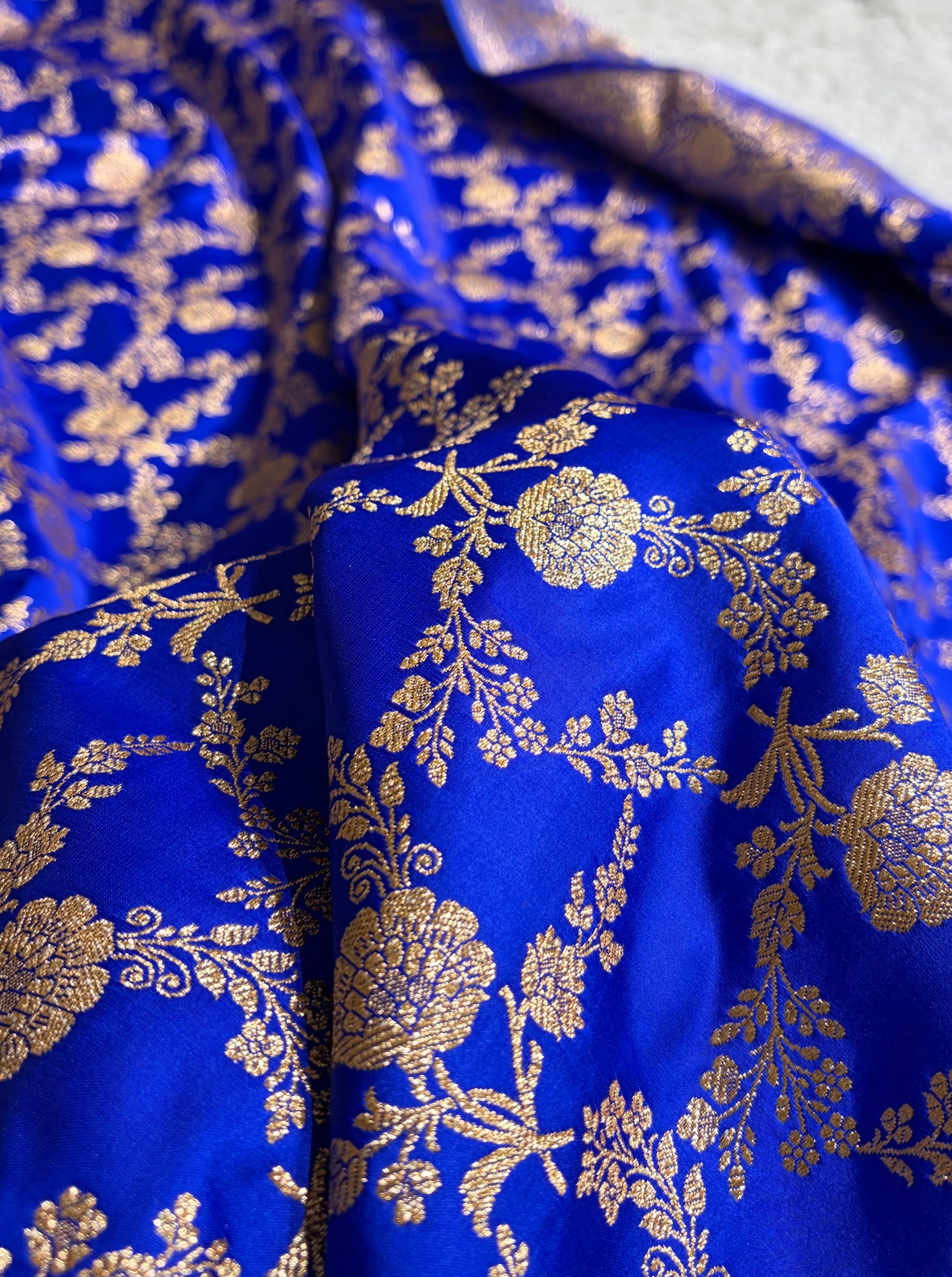 Royal Blue Shades Jaal Floral Pattern Satin Katan Silk Saree SK80