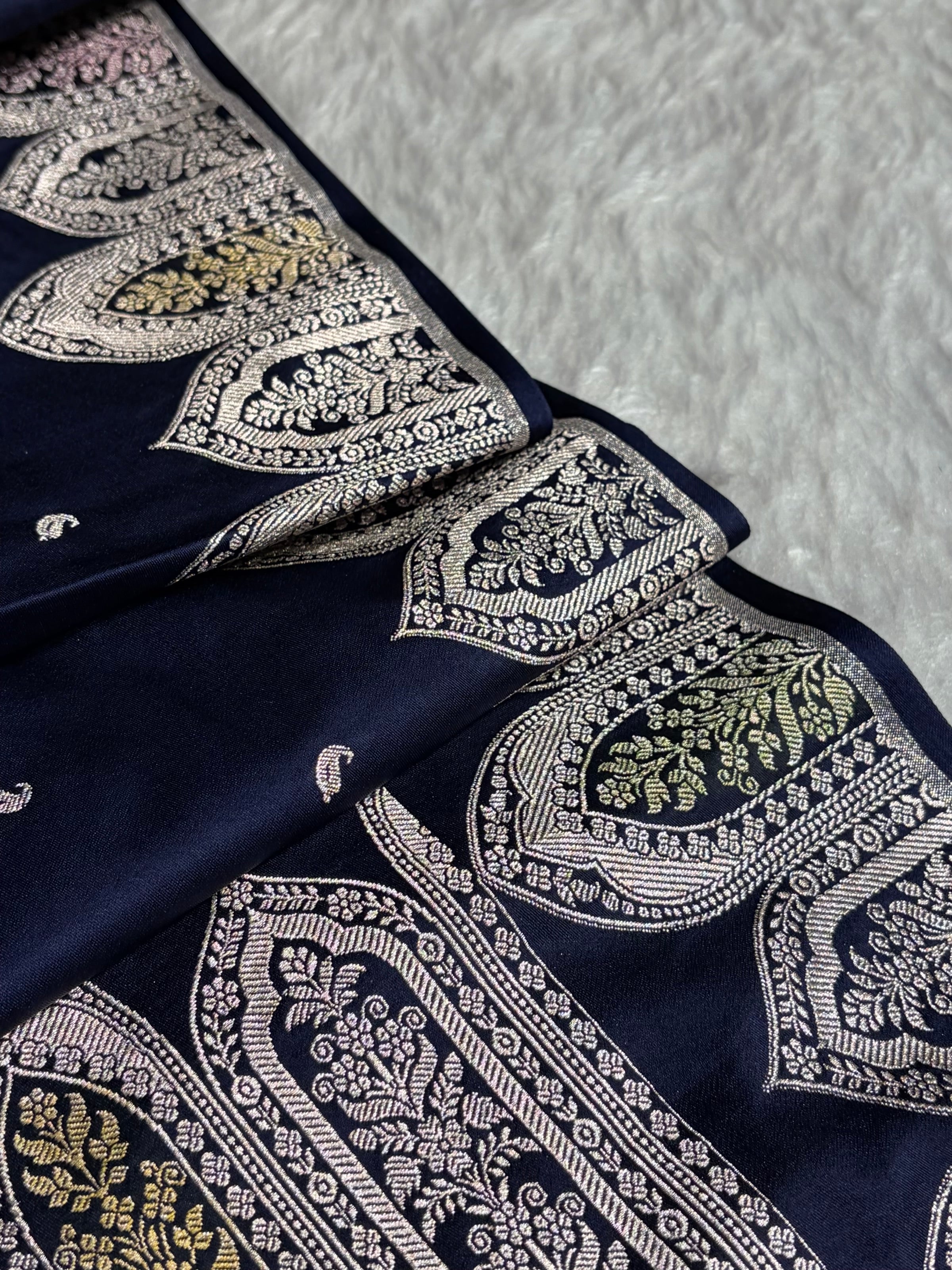 Skirt Border Purple Bananasi Minakari Mashru Silk Saree MS13