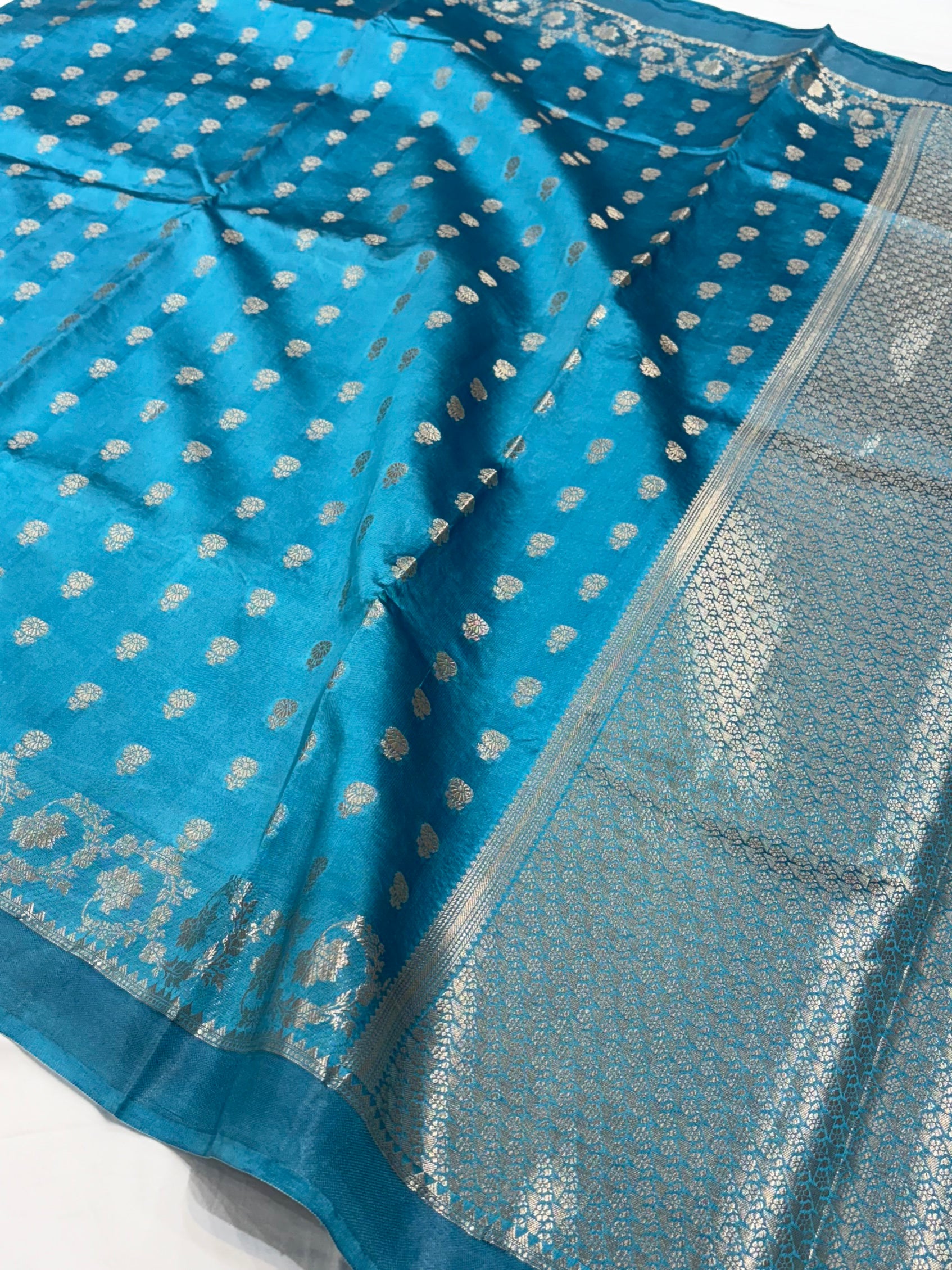 Firozi Flower Booti Pure Caramel Silk Saree
