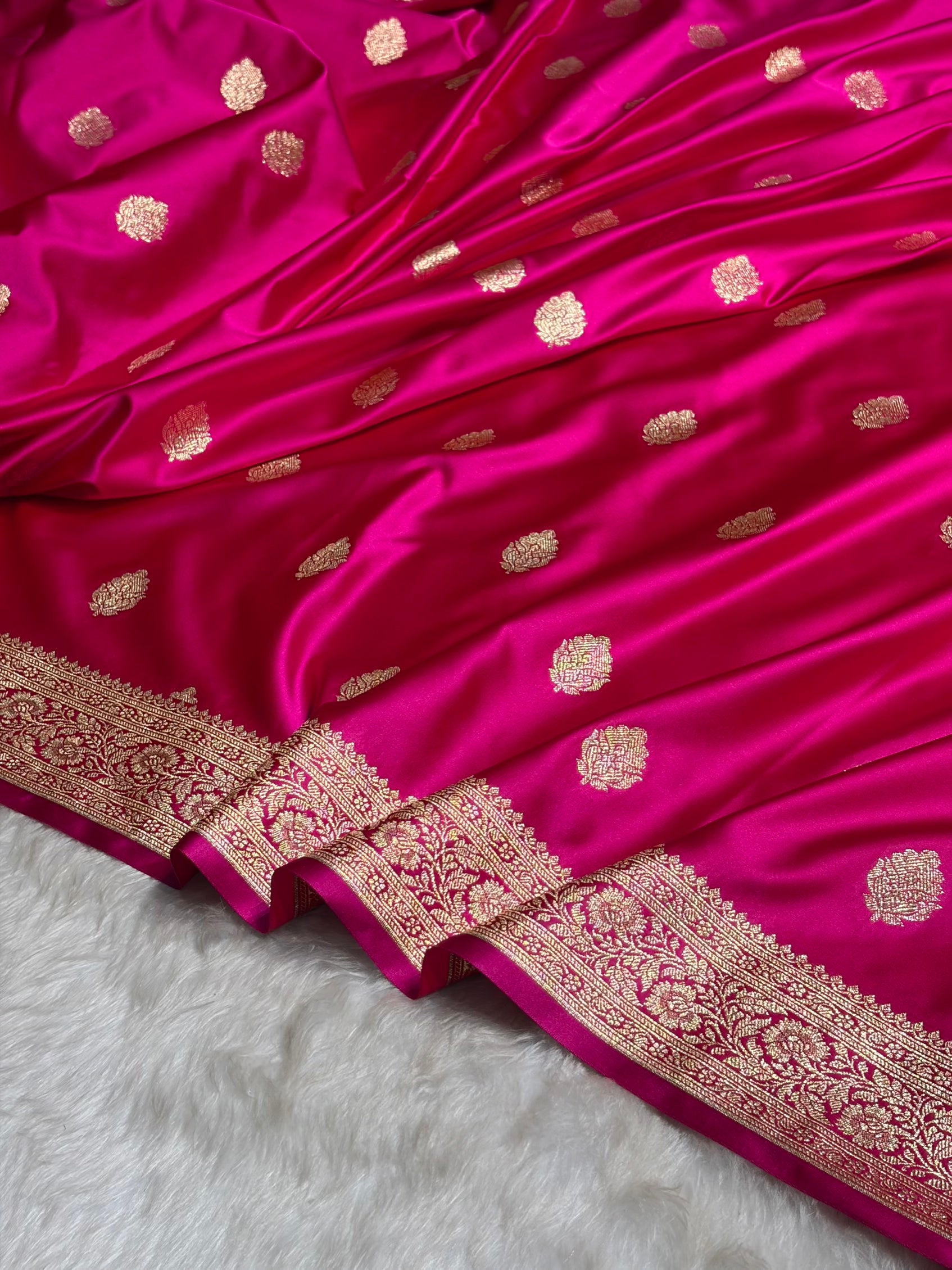 Rani Booti Pattern Satin Katan Silk Saree SK65