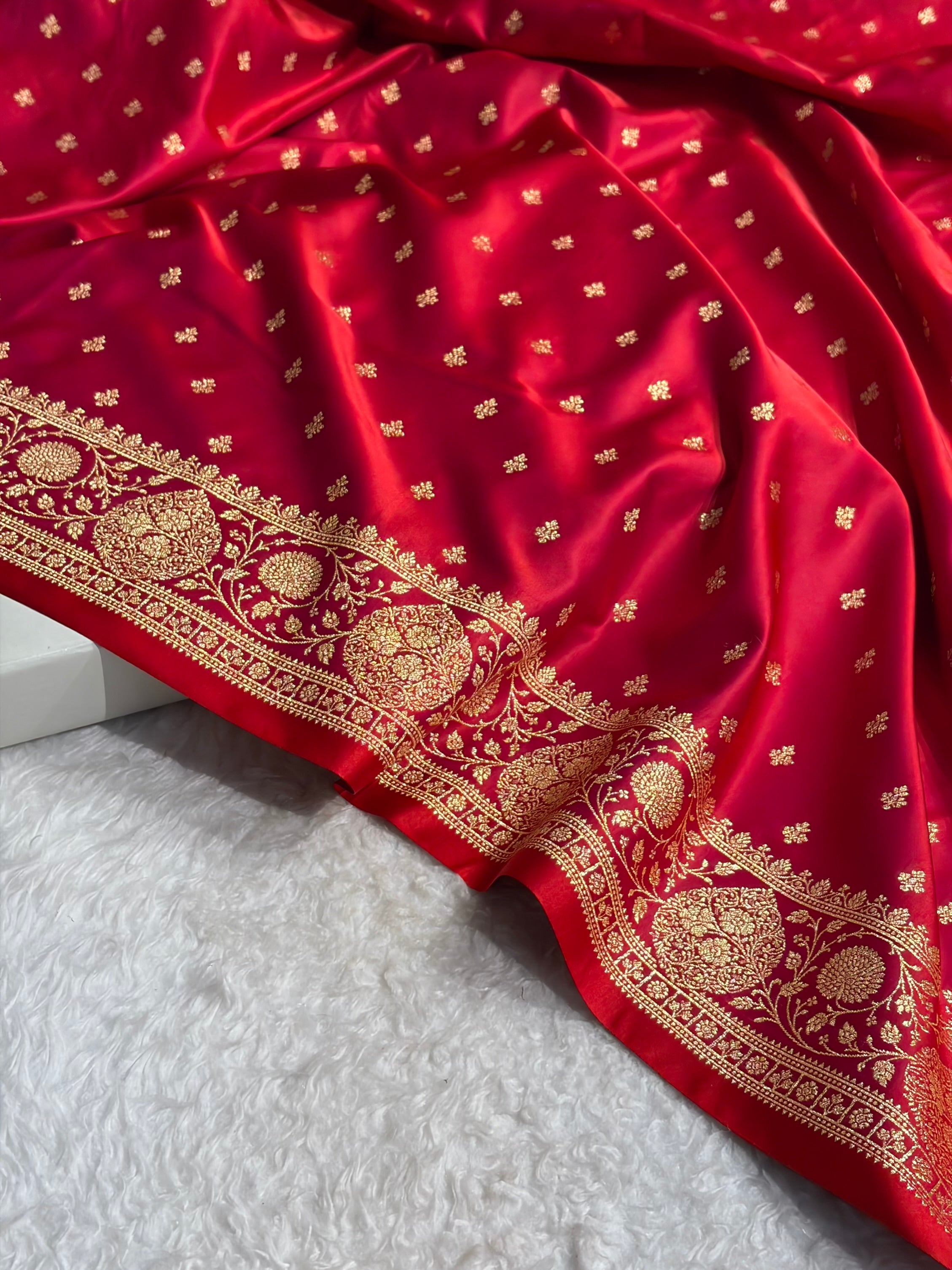 Banarasi Satin Katan Saree With Boota in Cross Red Shades SK117
