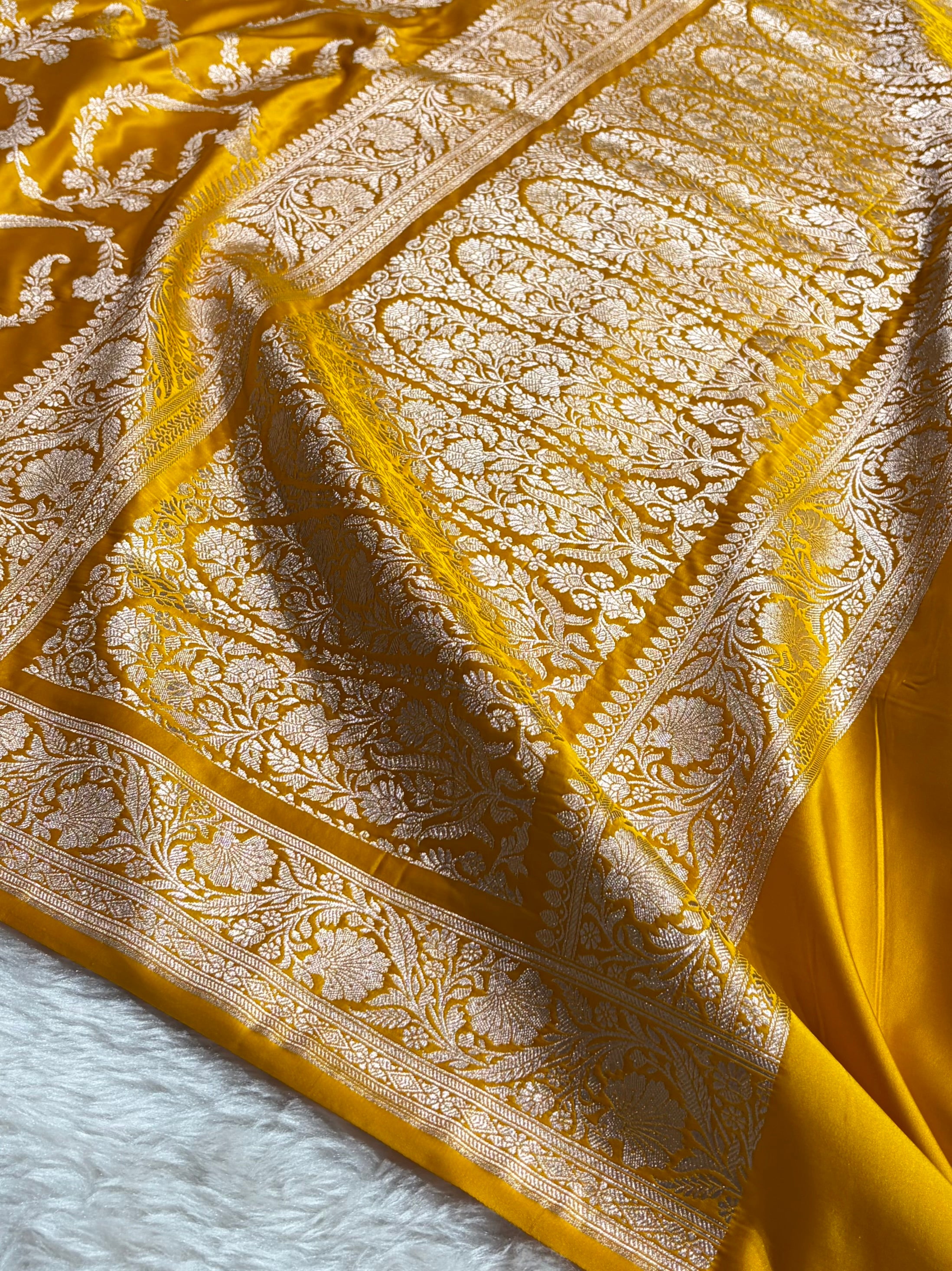 Mustard Shades Banarasi With Floral Jaal Pattern Mashru Silk Saree MSM-132