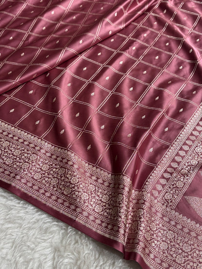 Mauve Shades Banarasi With Floral Border Mashru Silk Saree MSM-124