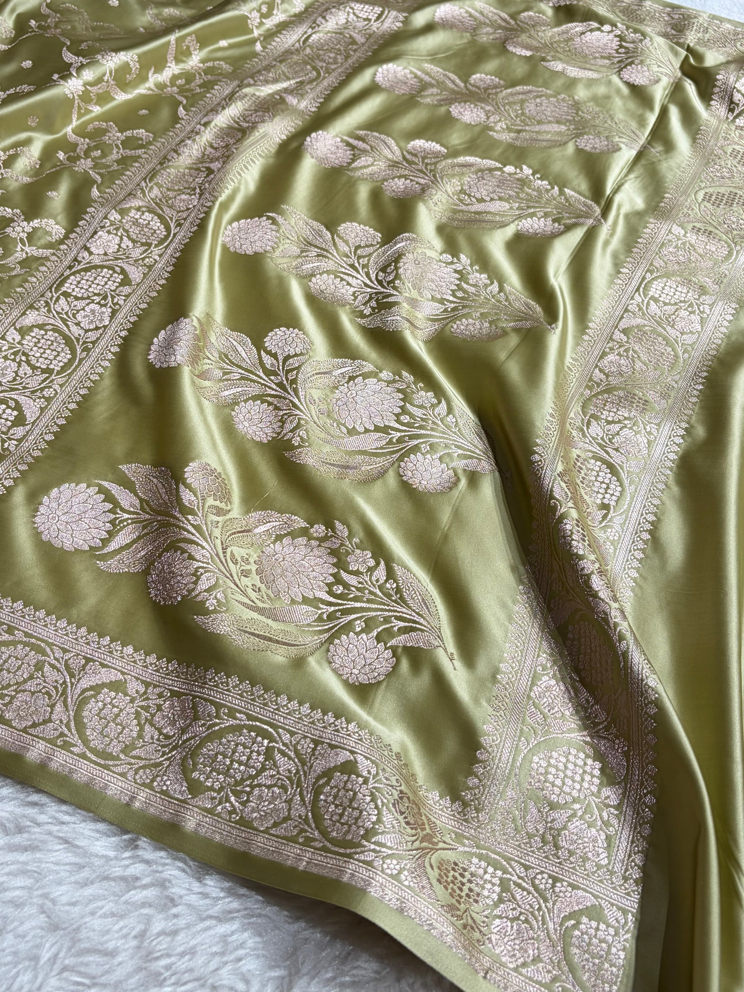 Pista Shades Banarasi With Floral Jaal Pattern Mashru Silk Saree MSM-134