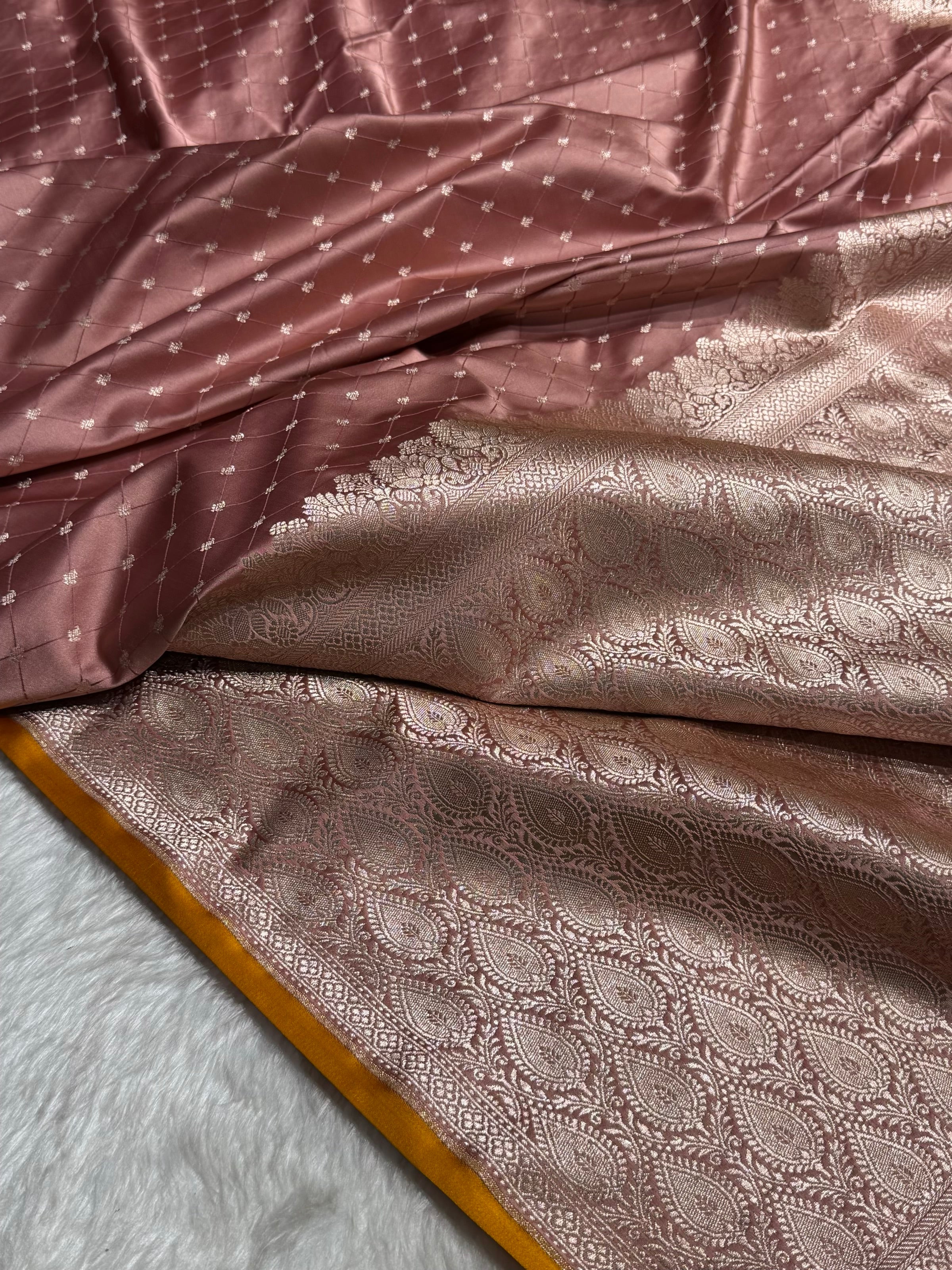 Banarasi Mauve Shades Tanchoi Motif Mashru Silk Saree MST-09