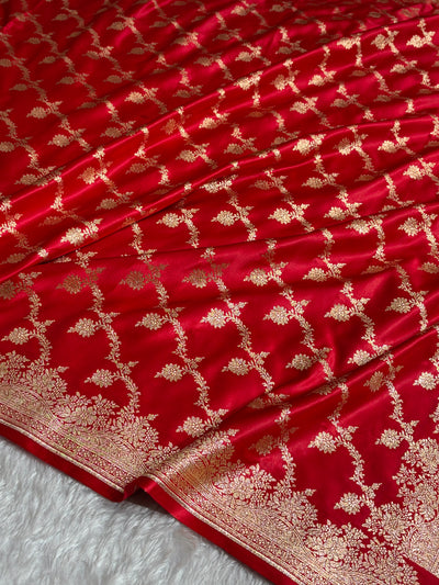 Banarasi Satin Katan Saree Floral Cross Pattern in Red Shades SK147