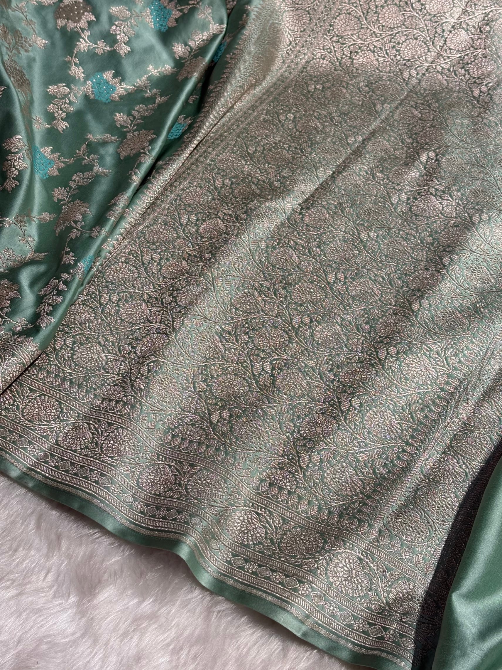 Sea Green Shades Jaal Pattern Mashru Silk Saree MS57 – ZAIRA