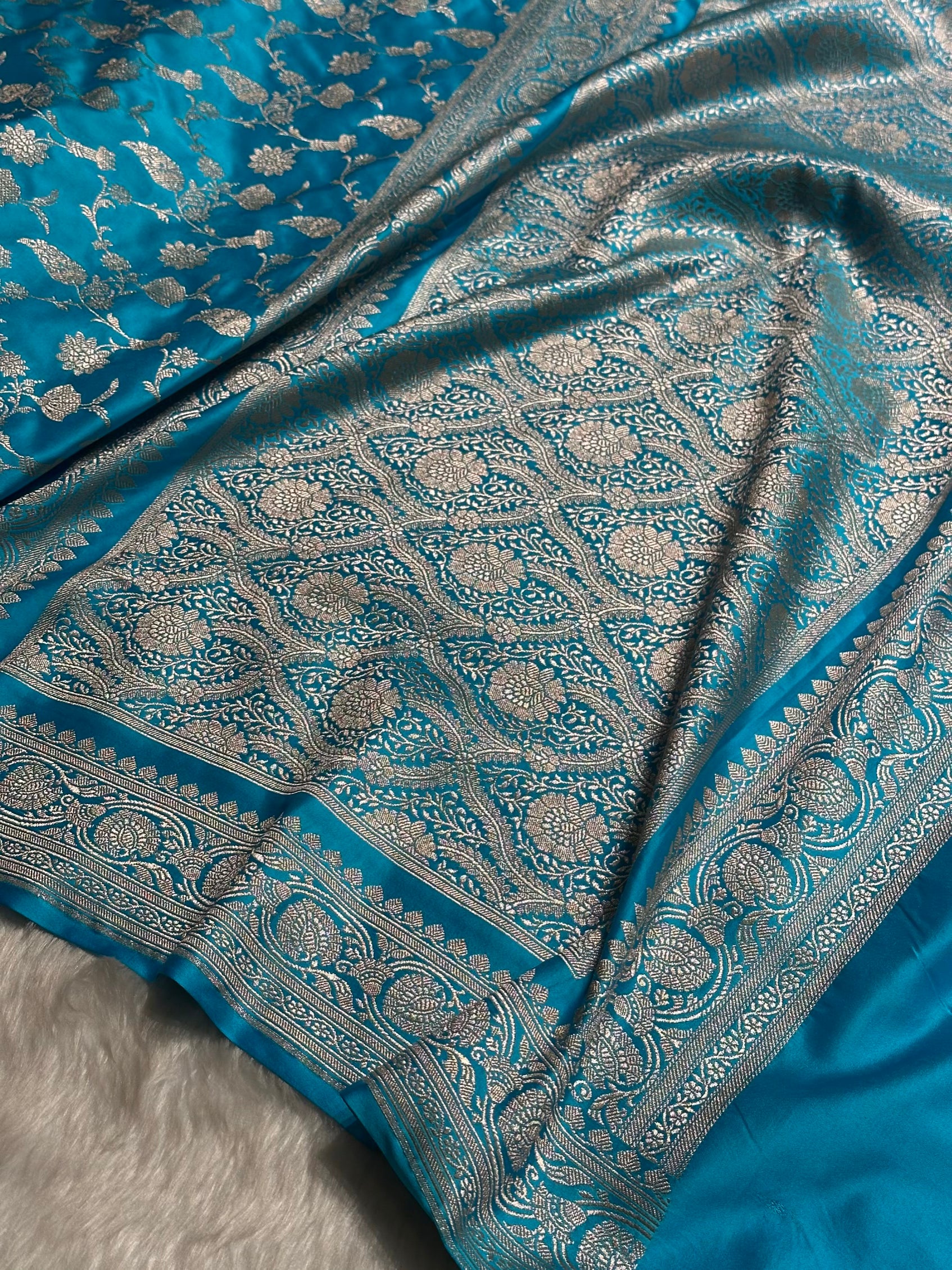 Light Firozi Shades Jaal Mashru Silk Saree MS42
