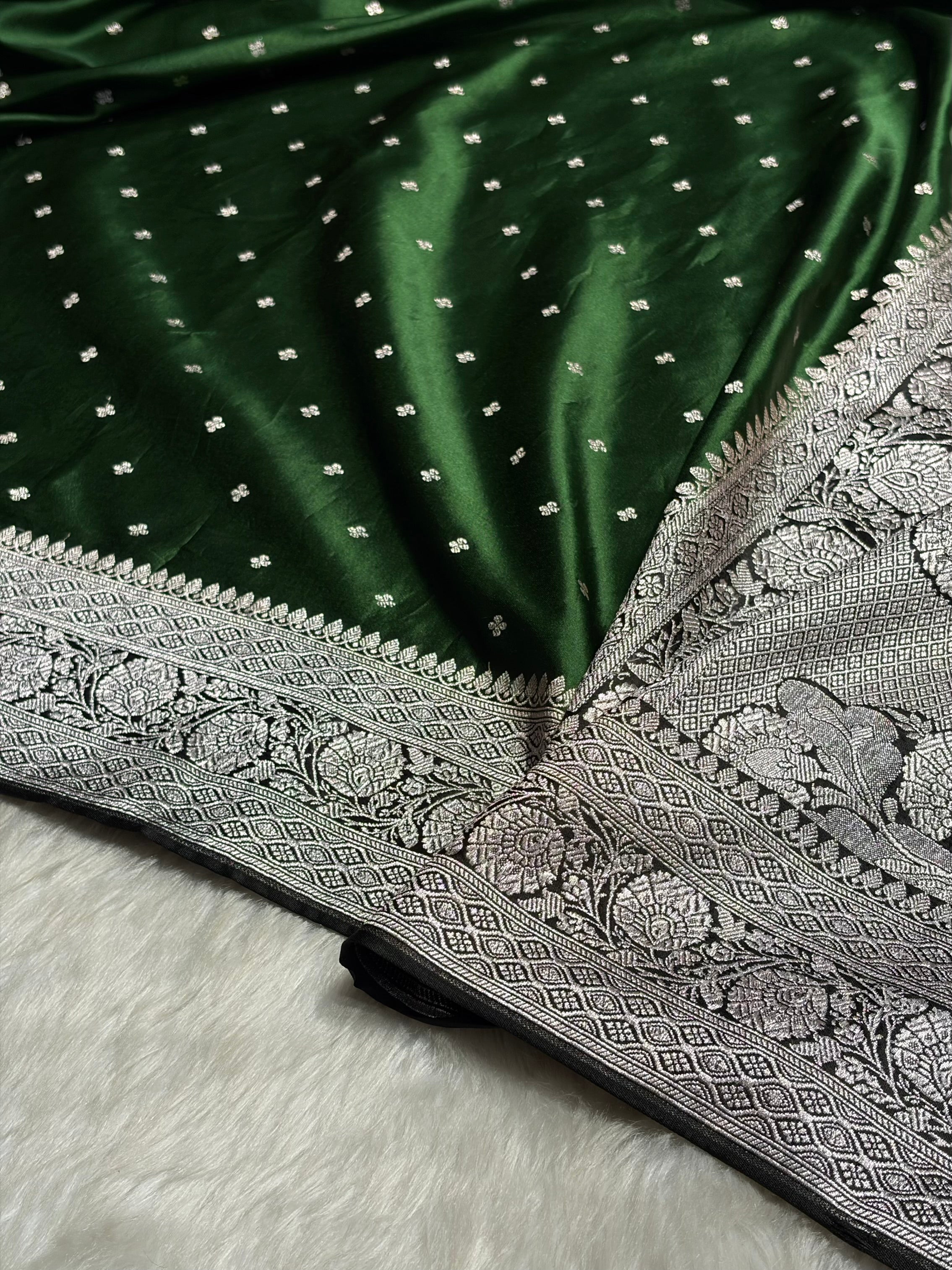 Bottle Green Shade Booti Mashru Silk Saree MS41