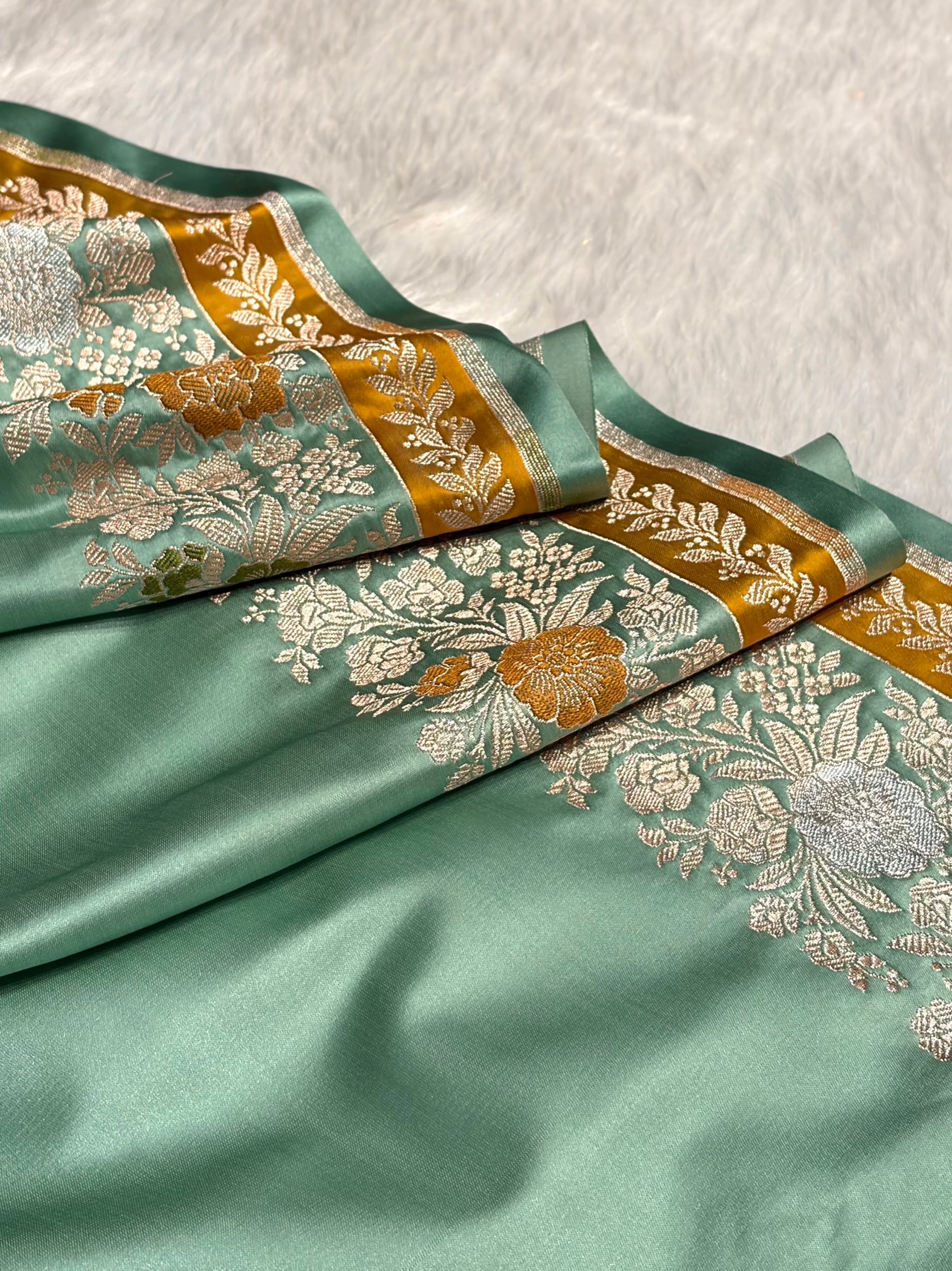 Turquoise Shades Floral Minakari Skirt Border Mashru Silk Saree MSM-83