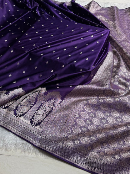 Banarasi Skirt Border Pattern in Purple Shades Floral Mashru Silk Saree MCS94