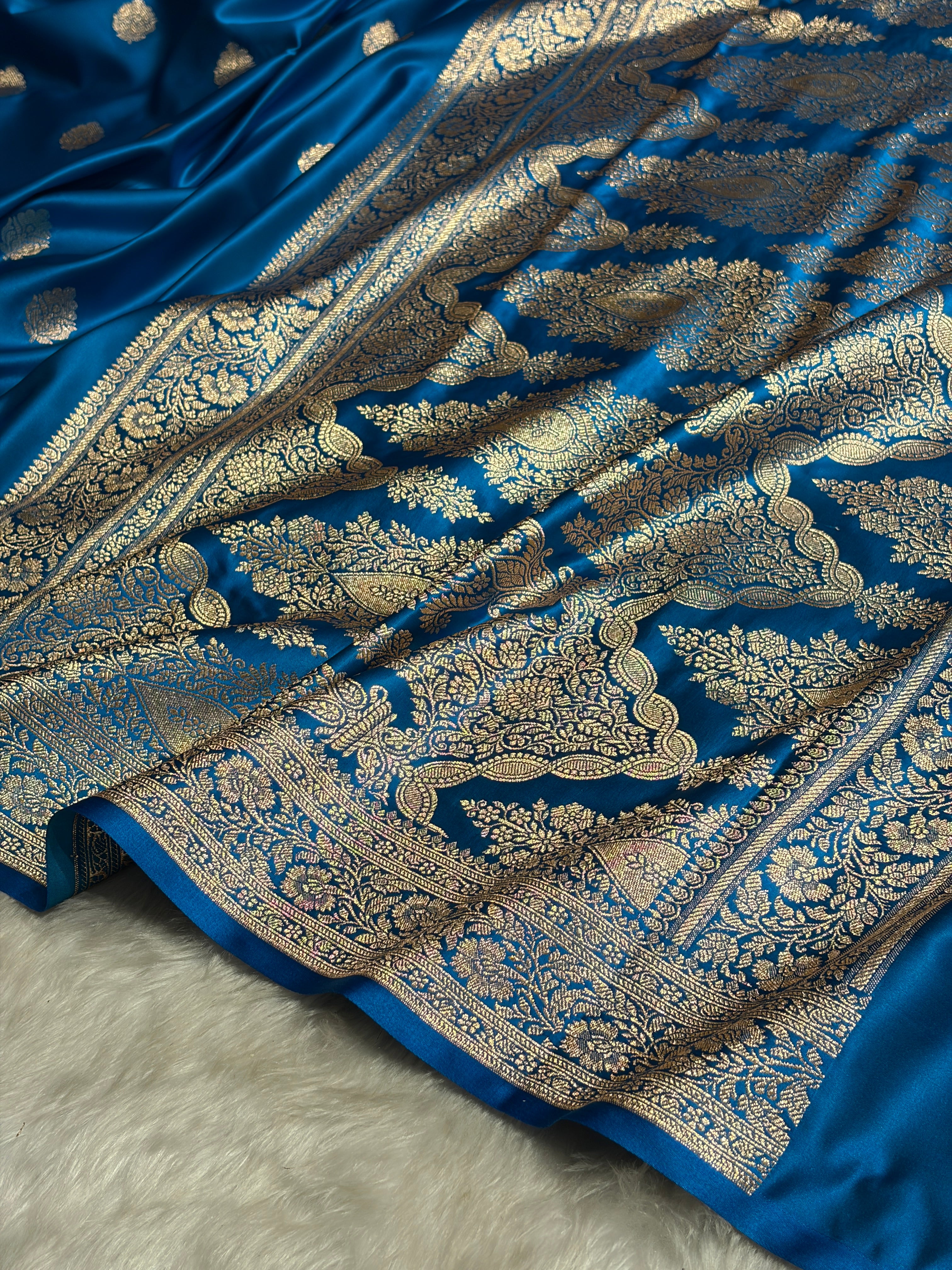 Firozi Booti Pattern Satin Katan Silk Saree SK65