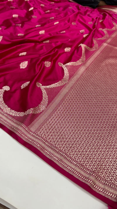 Ruby Pink Scallop Mashru Silk Saree