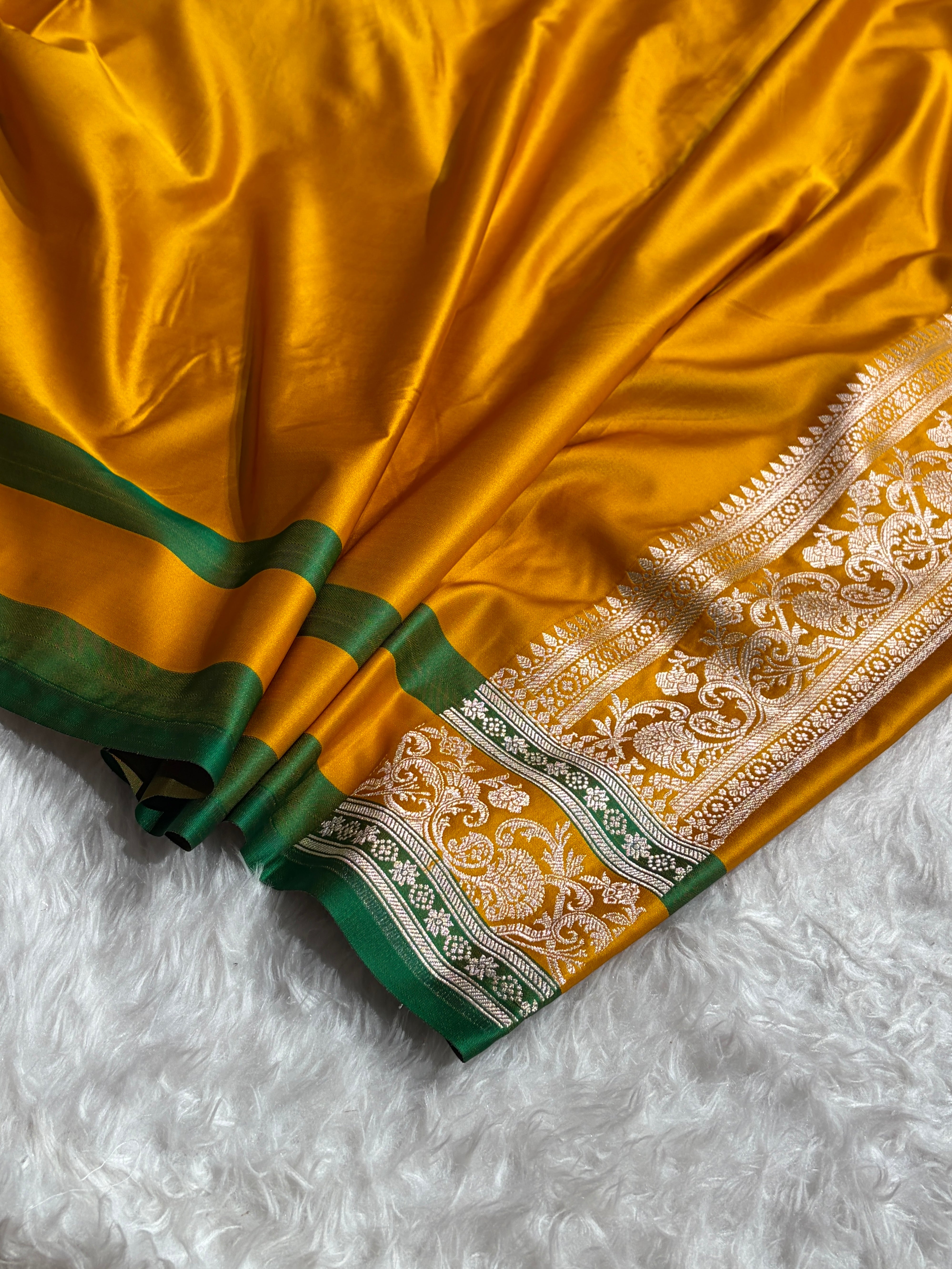 Banarasi Chocolate With Contrast Mustard Floral Border Mashru Silk Saree MSM-100