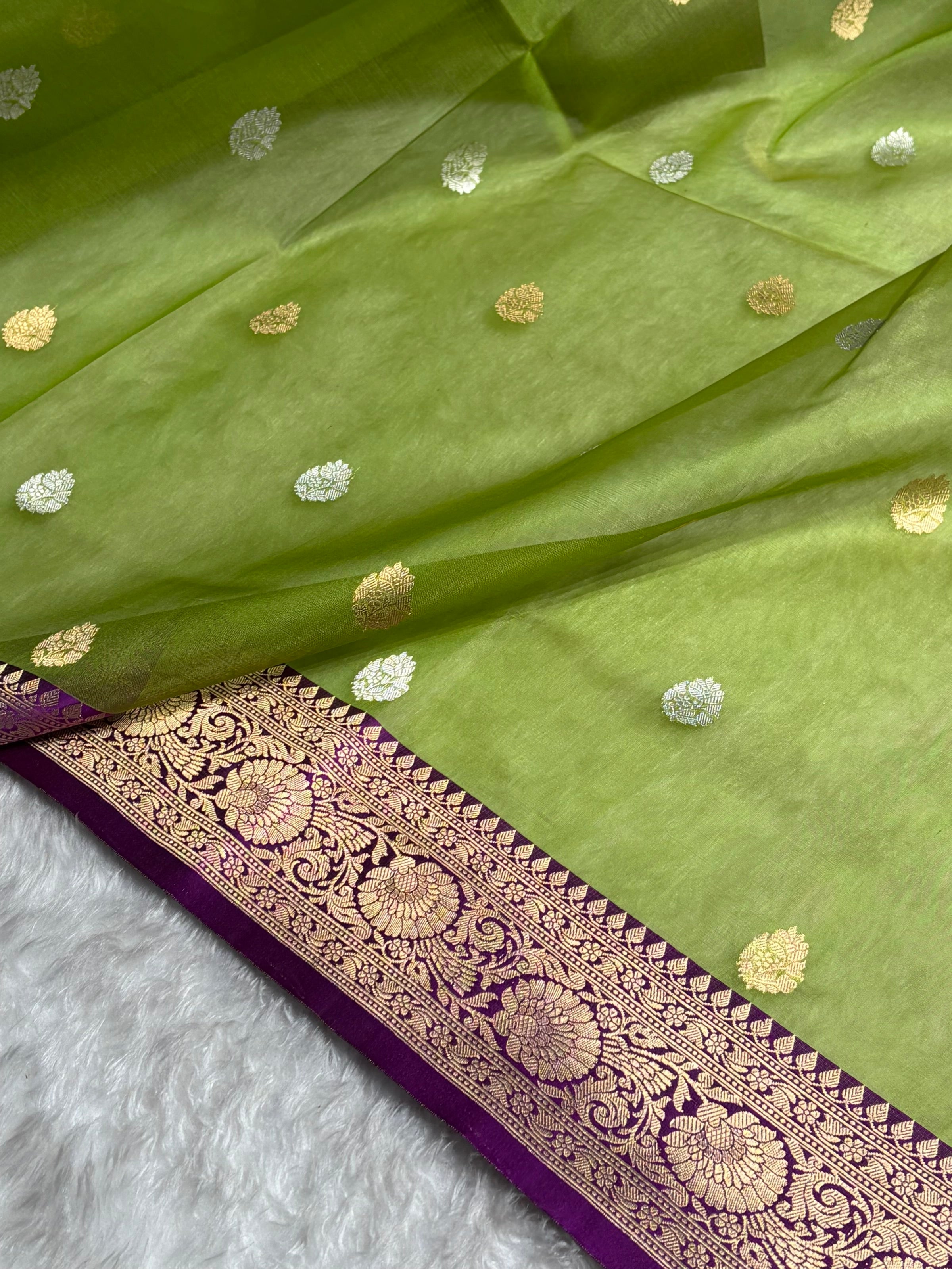 Contrast Pure Banarasi Organza Pista Green With Wine Floral Banarasi Silk Saree PO-11