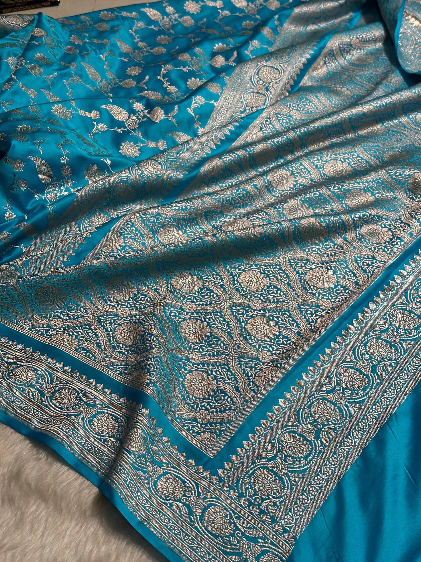 Light Firozi Shades Jaal Mashru Silk Saree MS42