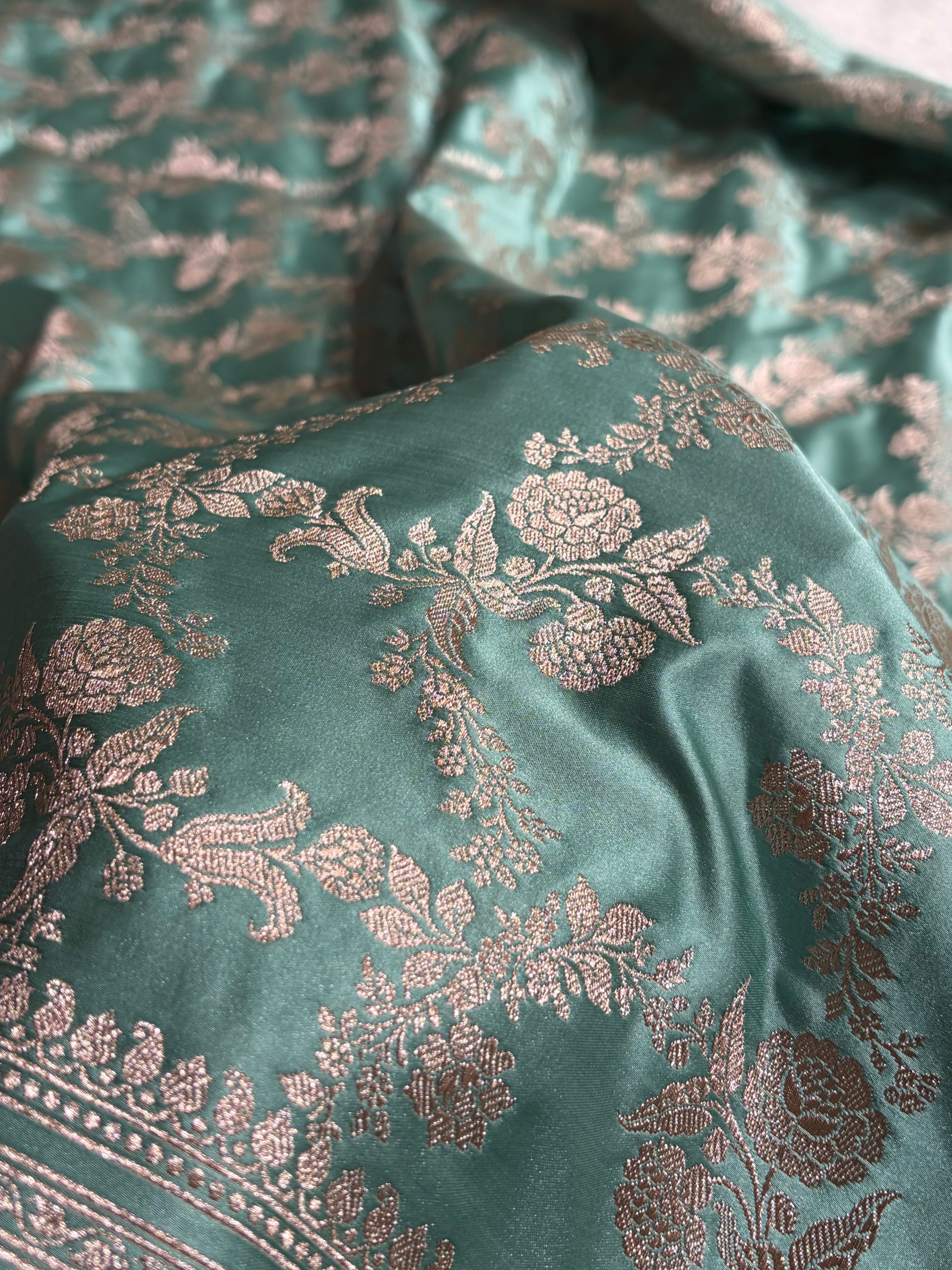 Sea Green Banarasi With Floral Jaal Pattern Mashru Silk Saree MSM-130