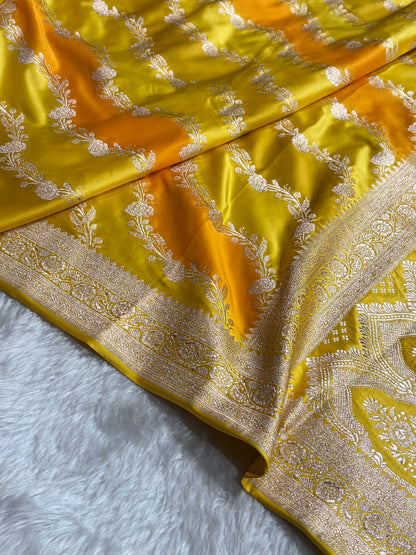 Mustard Rangkat Mashru Silk Saree With Cross Pattern MSRK03