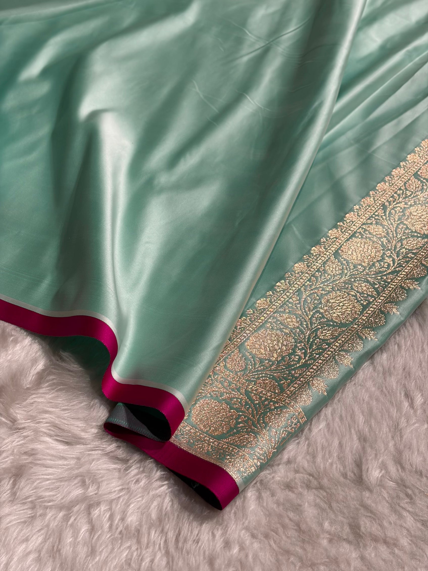 Sea Green Booti Katan Silk Saree SK09