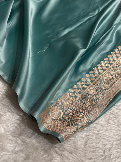 Banarasi Satin Katan Saree in Contrast Dark Lavender With Sea Green Shades SK132