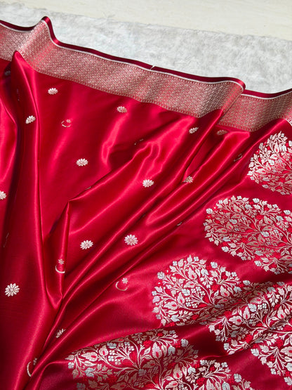Maroon Shades Banarasi With Floral Minakari Pattern Mashru Silk Saree MSM-131