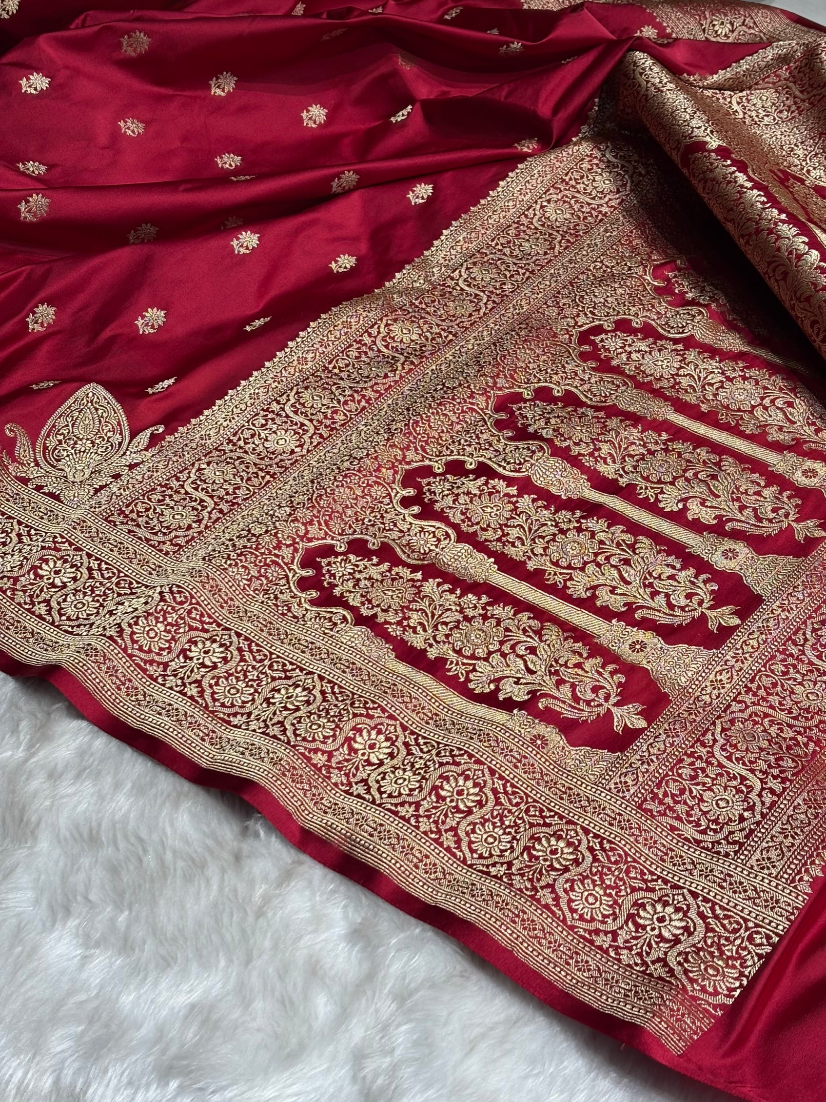 Maroon Floral Booti Katan Silk Saree SK62