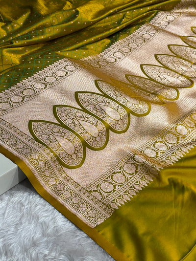 Mehendi Cross Shades Tanchoi Motif Mashru Silk Saree MST-13